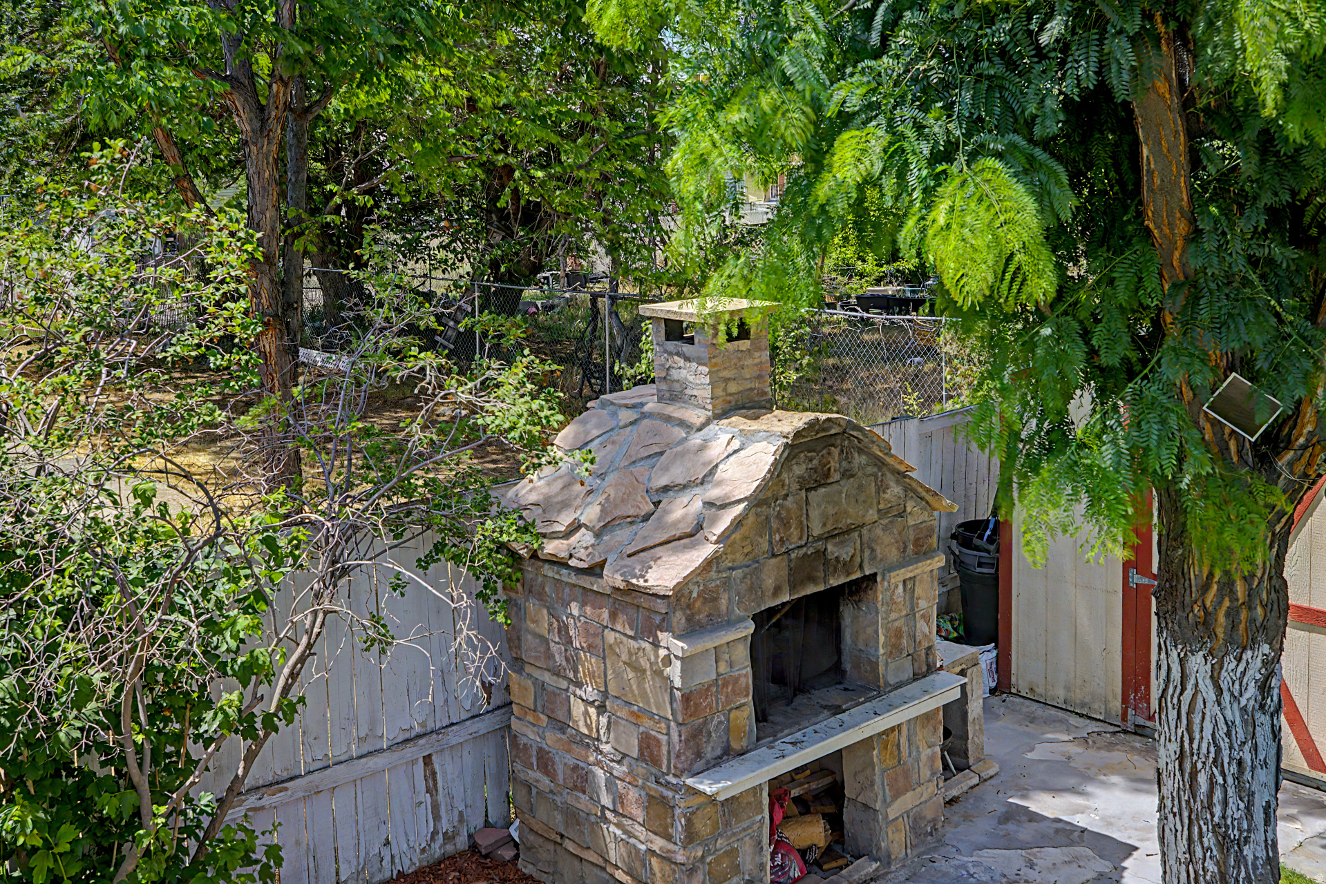 PONDEROSA PARK - Residential