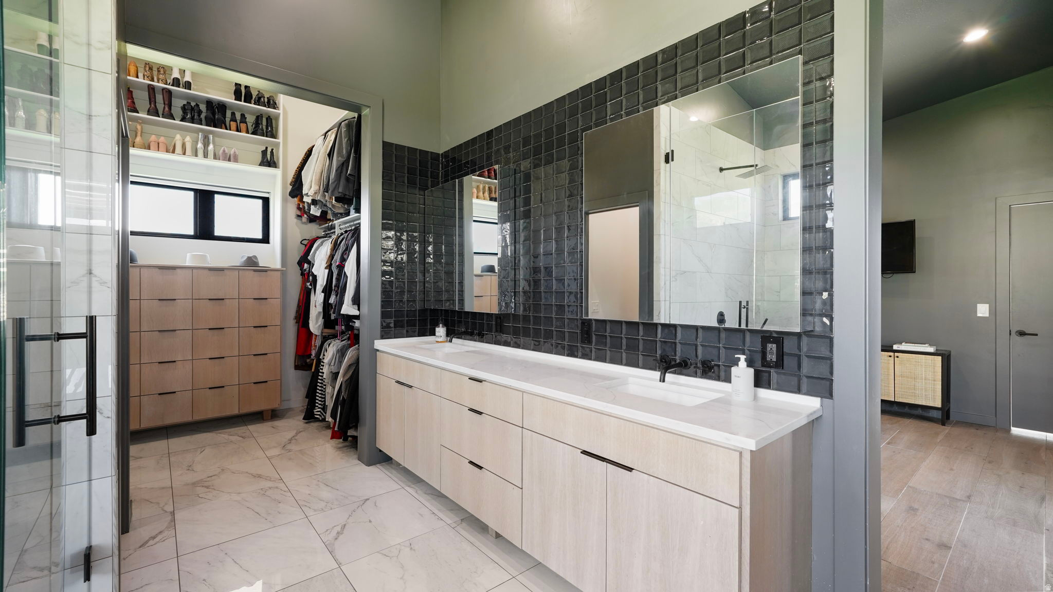 DRAPER FARM PRESERVATION - Residential