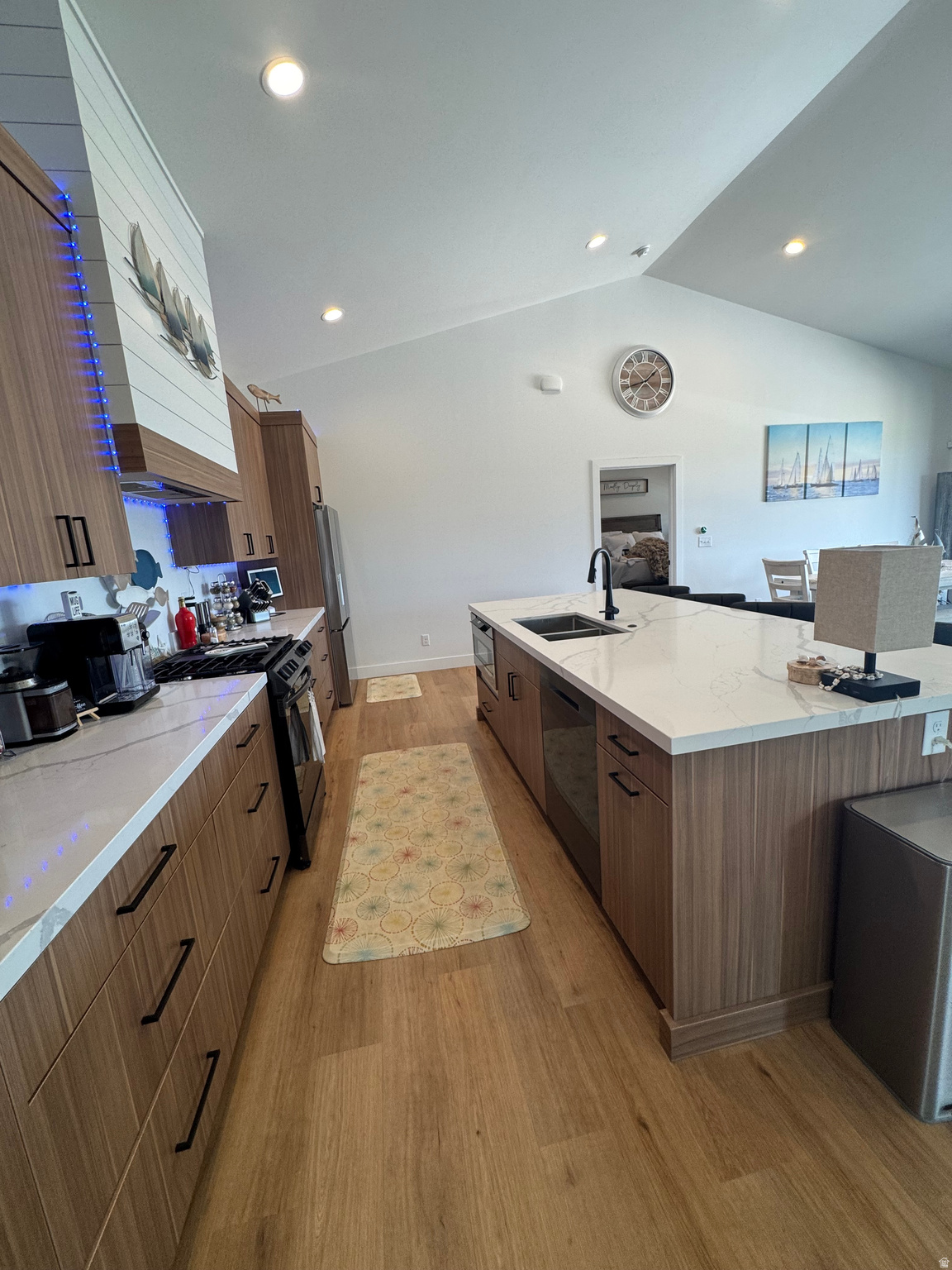 SW OM 6 - Residential