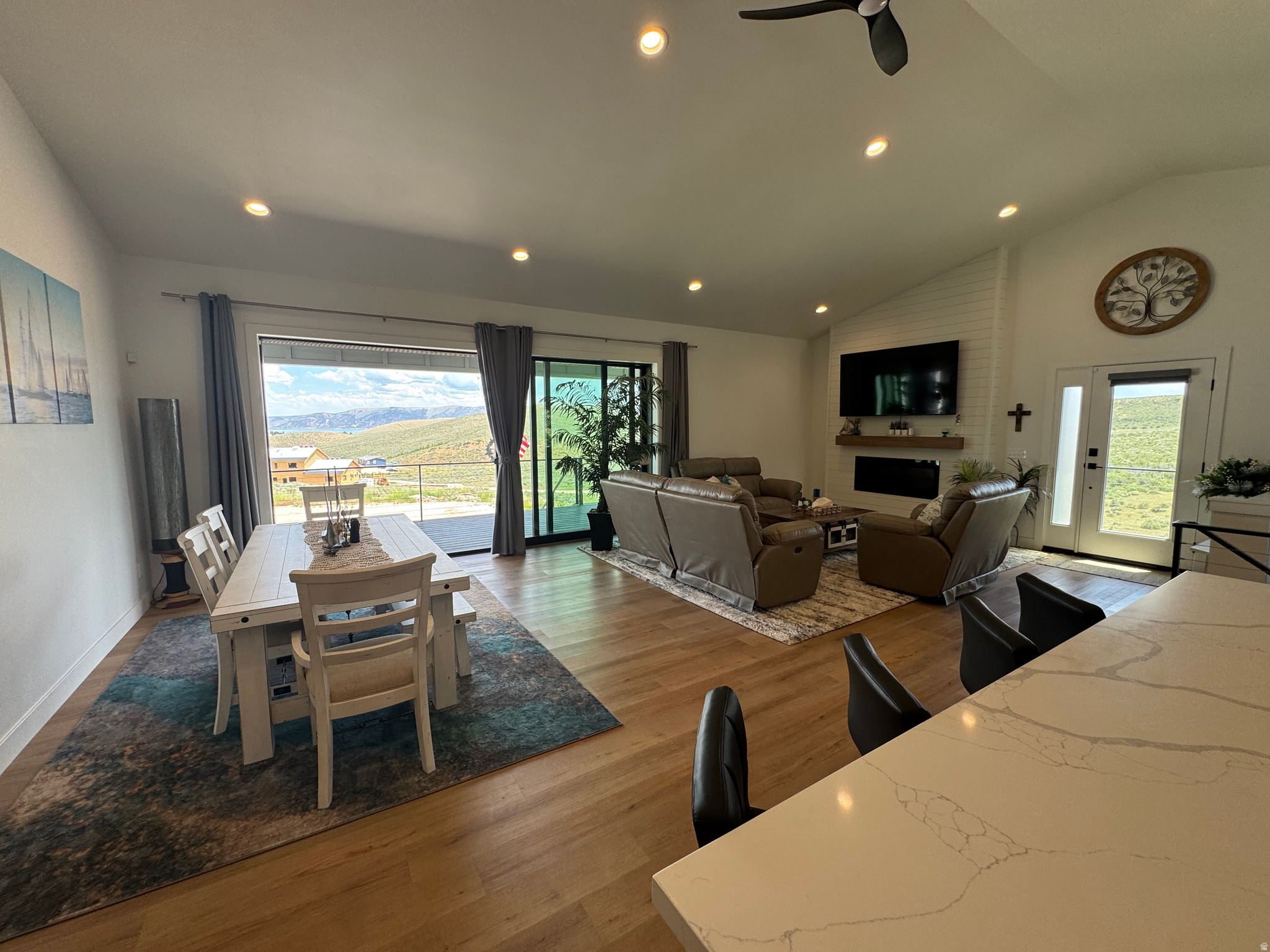 SW OM 6 - Residential