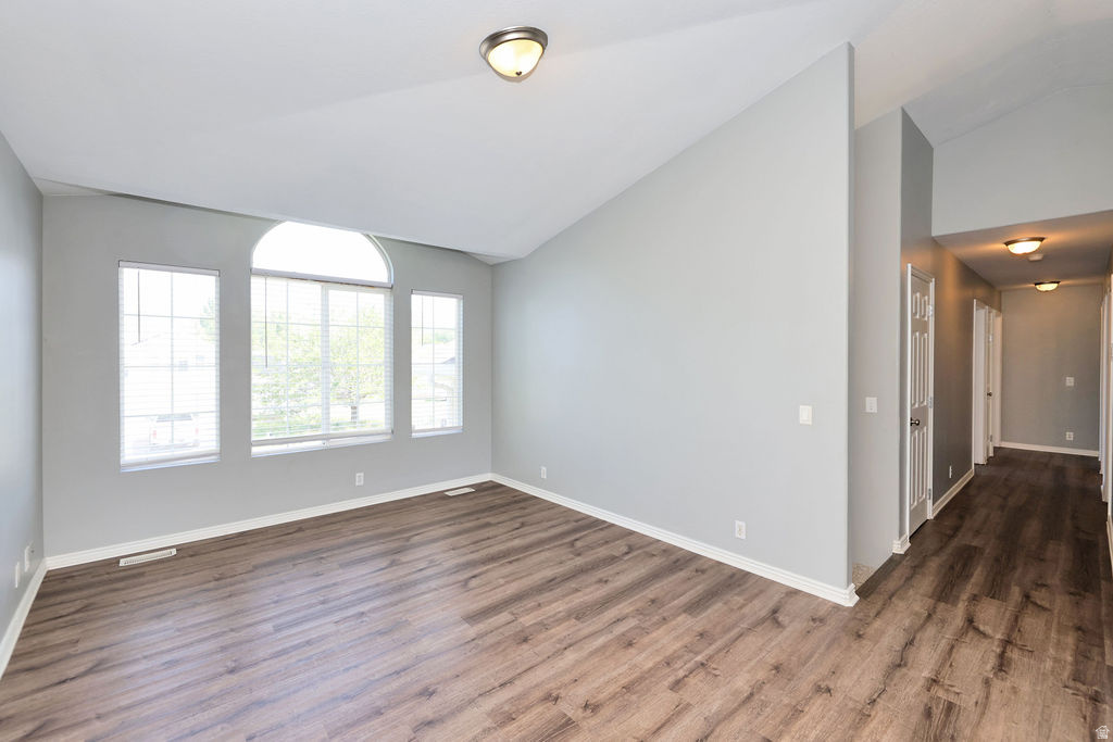 EDGEWATER - Residential