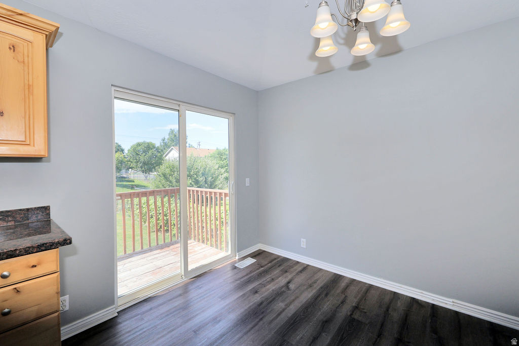 EDGEWATER - Residential