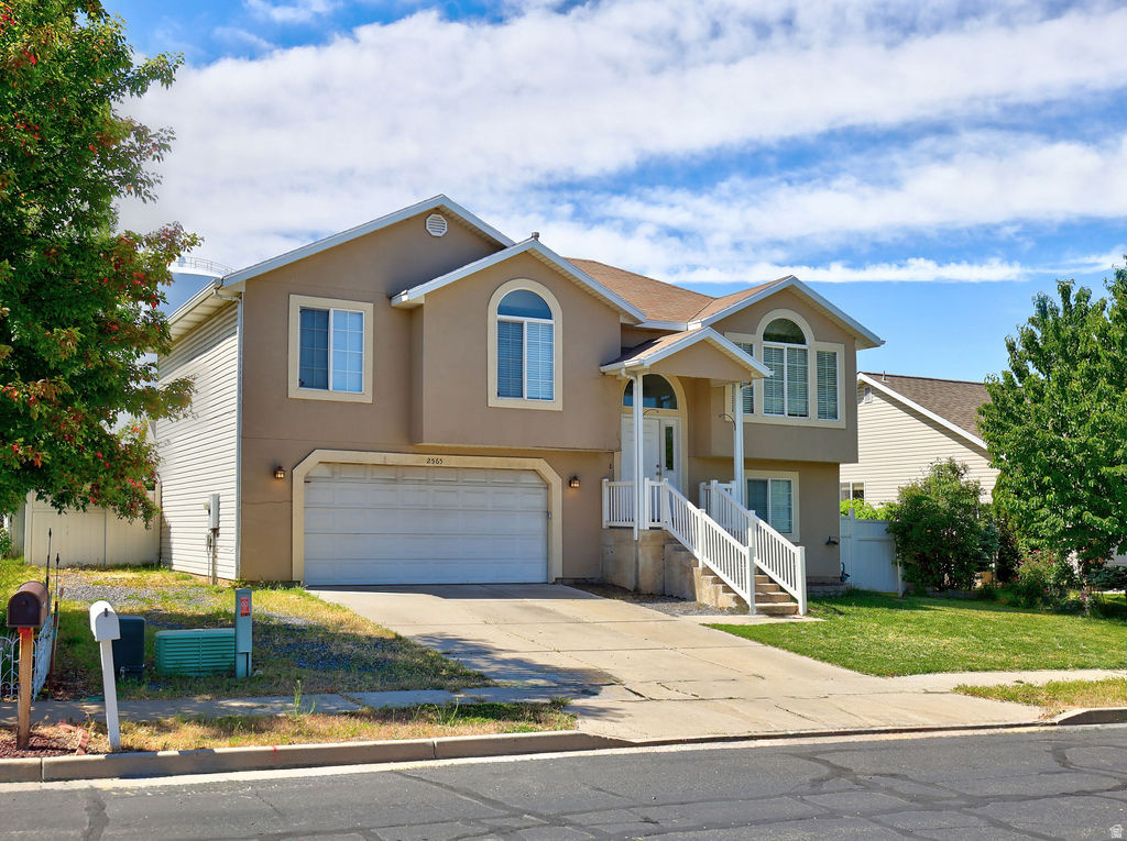 EDGEWATER - Residential