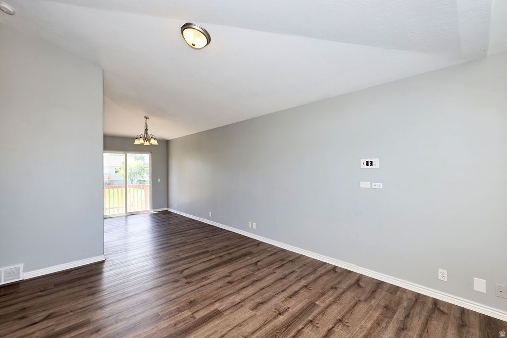 EDGEWATER - Residential