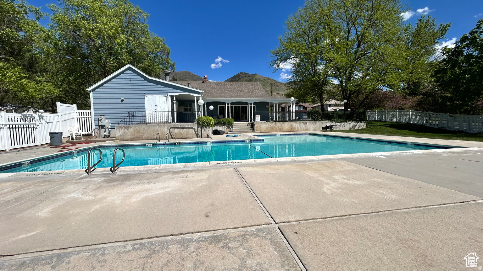 PHEASANT BROOK - Residential