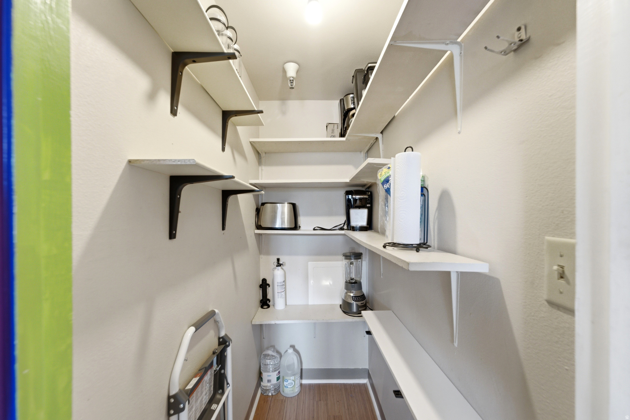 FIRESIDE CONDOMINIUMS - Residential Lease