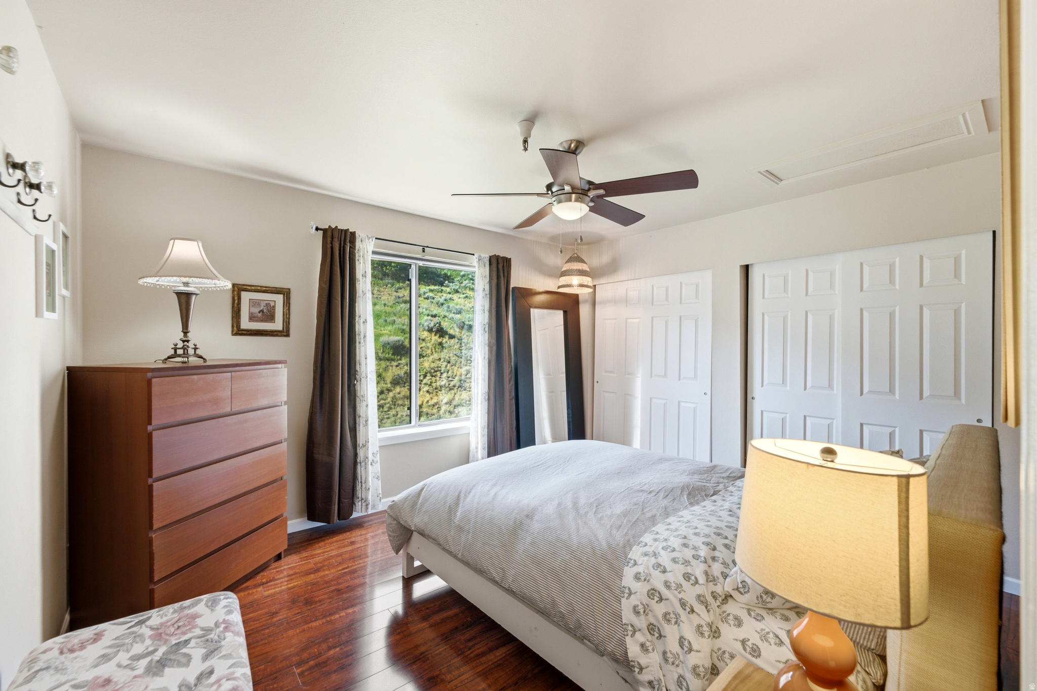 FIRESIDE CONDOMINIUMS - Residential Lease