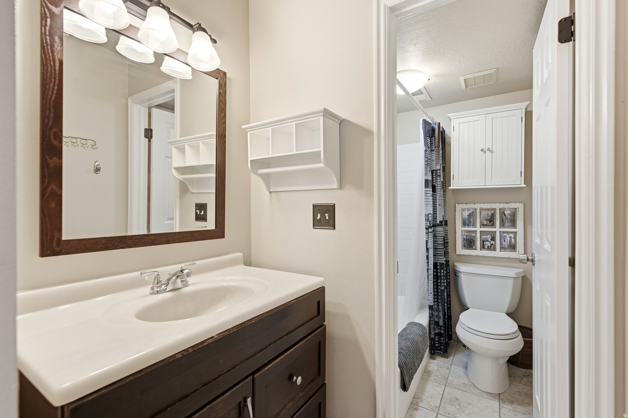 FIRESIDE CONDOMINIUMS - Residential Lease