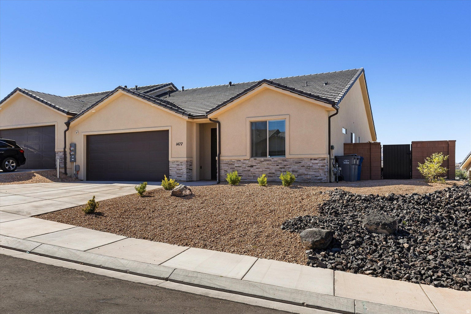 PAINTED SANDS 2 - Residential