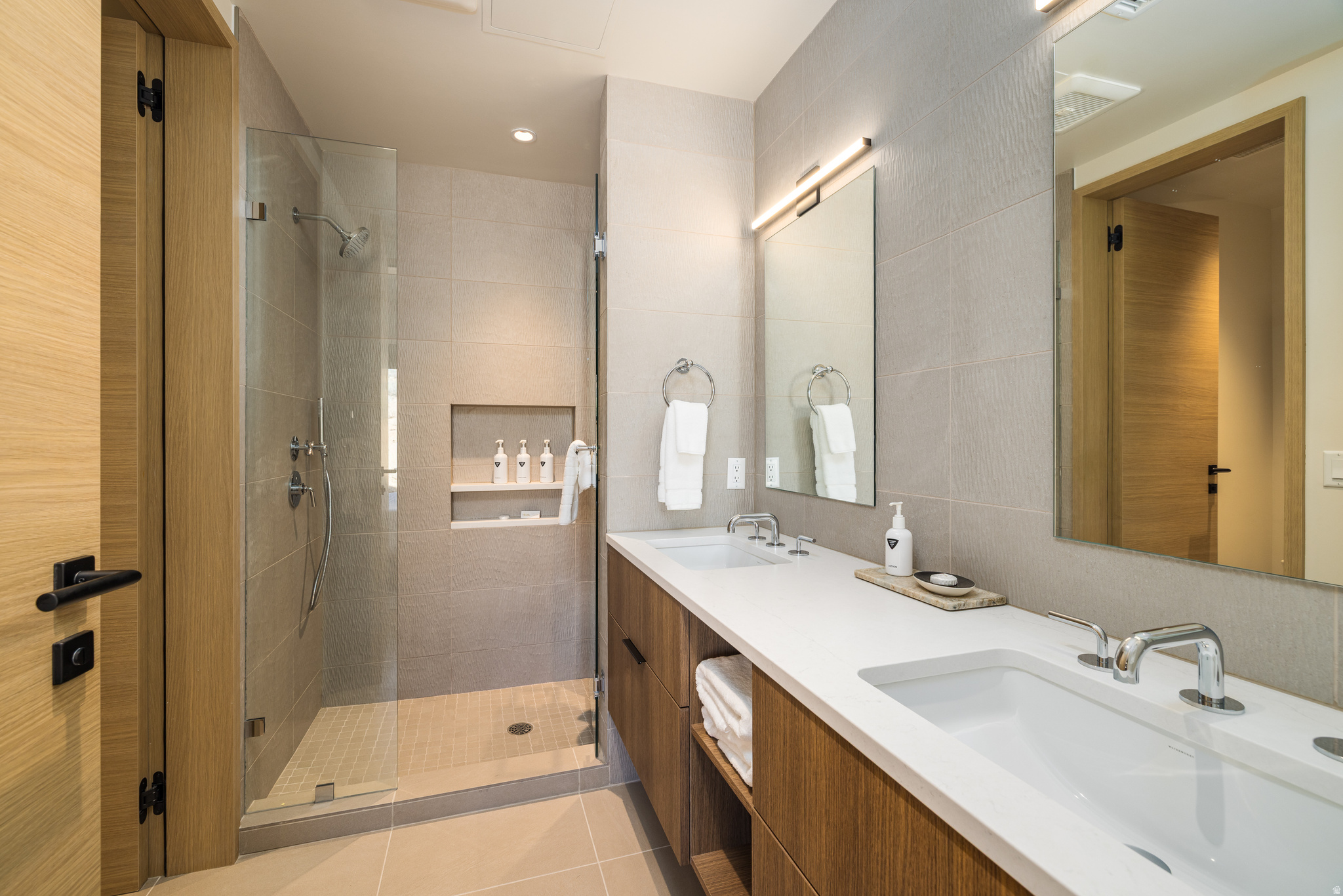 LIONSBACK RESORT - Residential