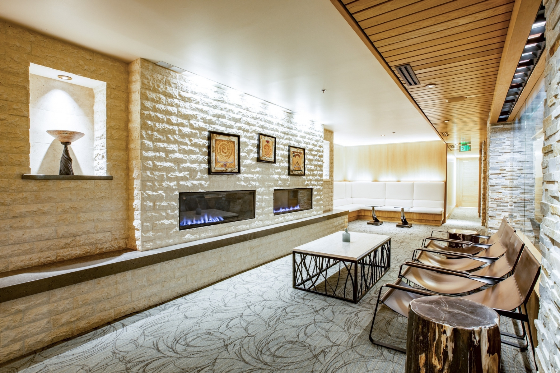 DAKOTA MOUNTAIN LODGE - Residential