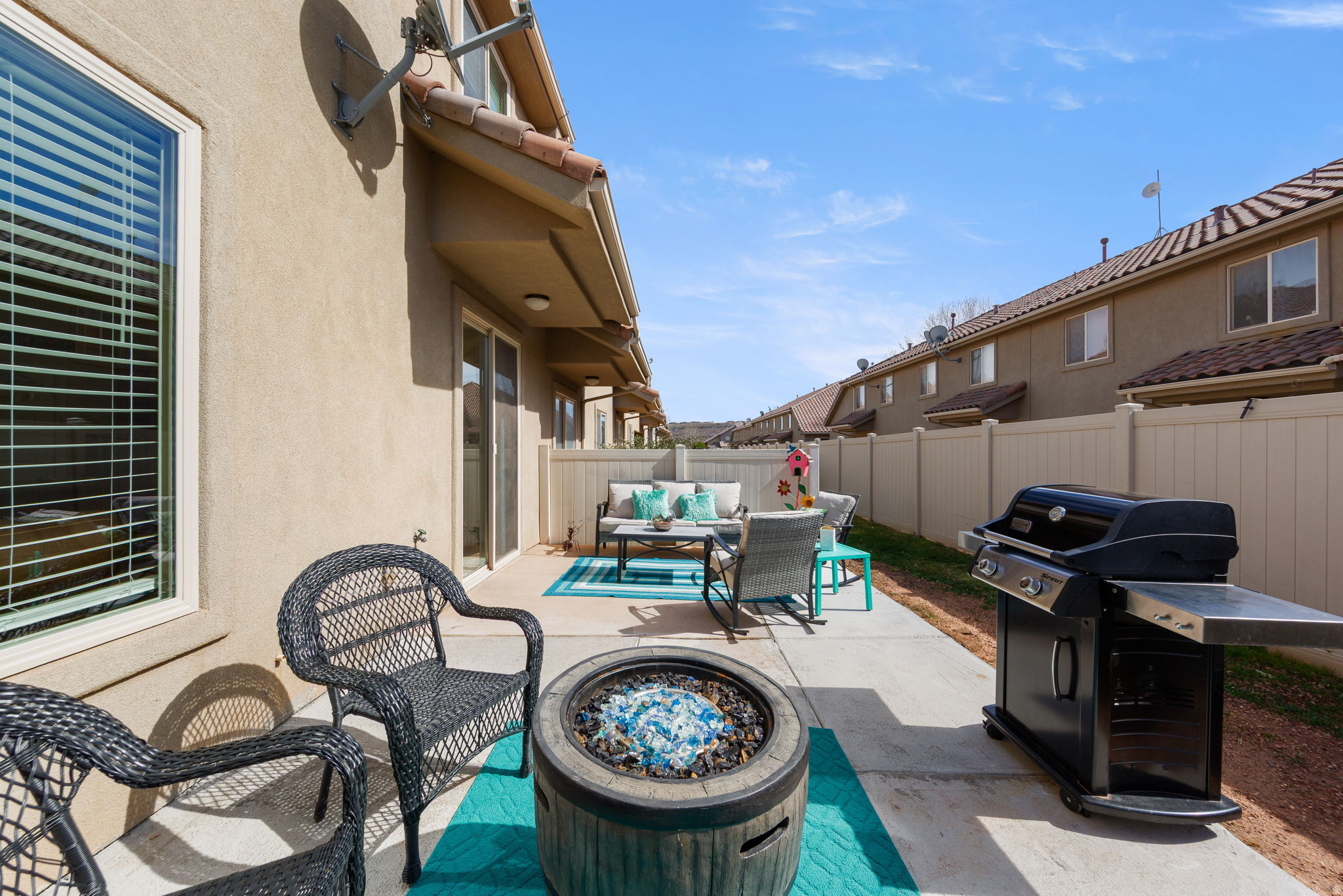 BRISTOL PARK TOWNHOMES - Residential