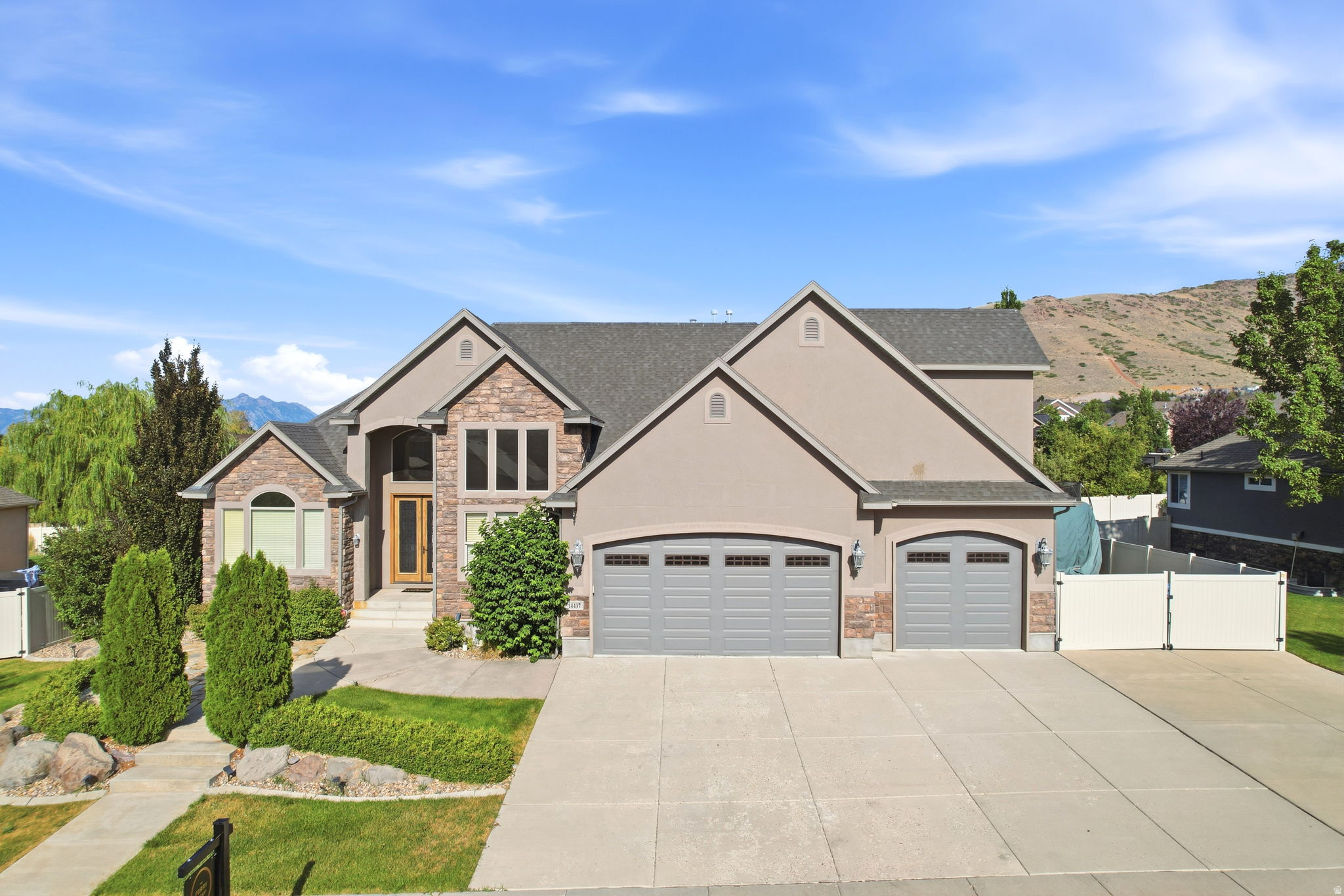 COVE AT HERRIMAN SPRING - Residential
