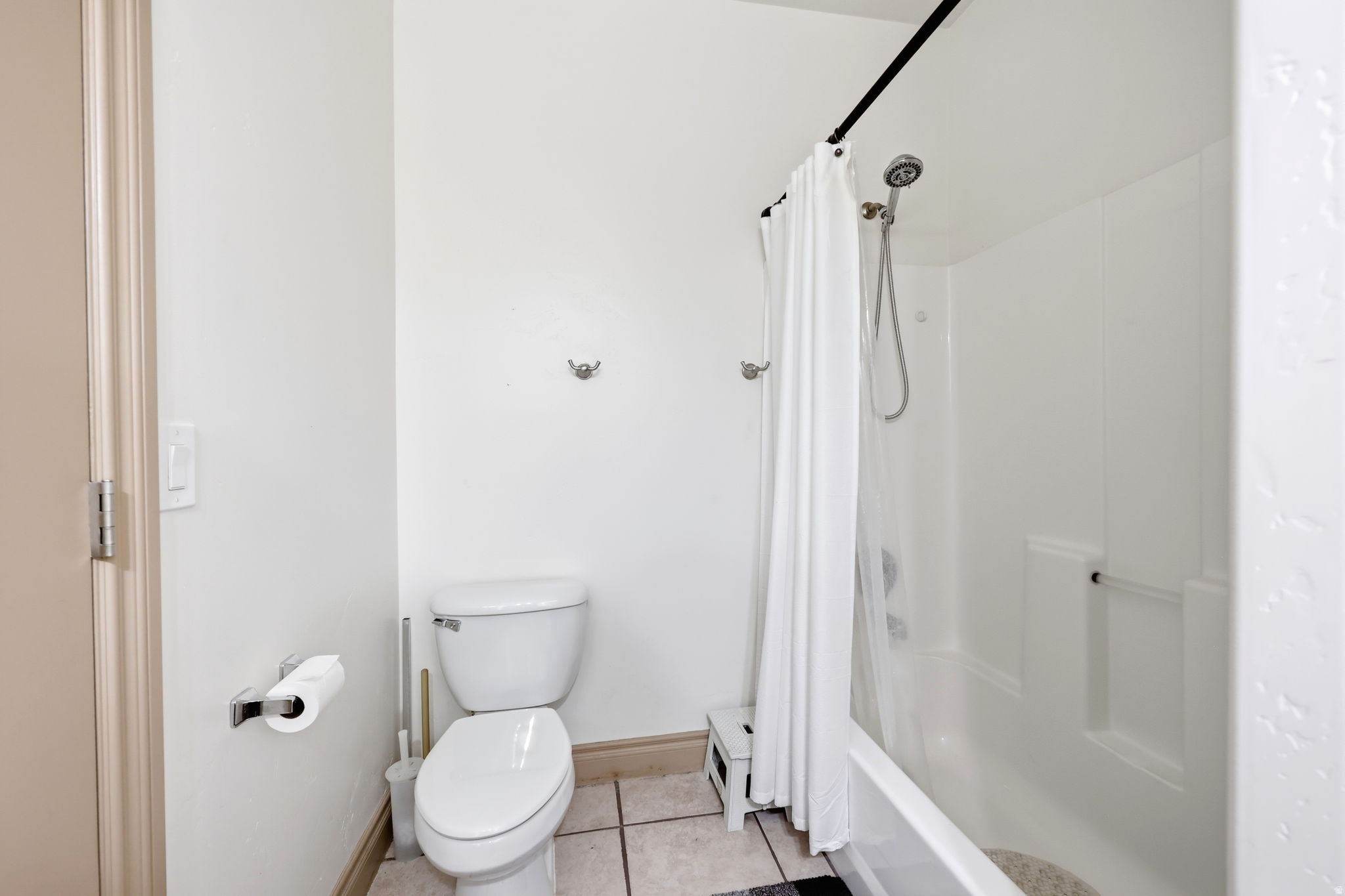 COVE AT HERRIMAN SPRING - Residential