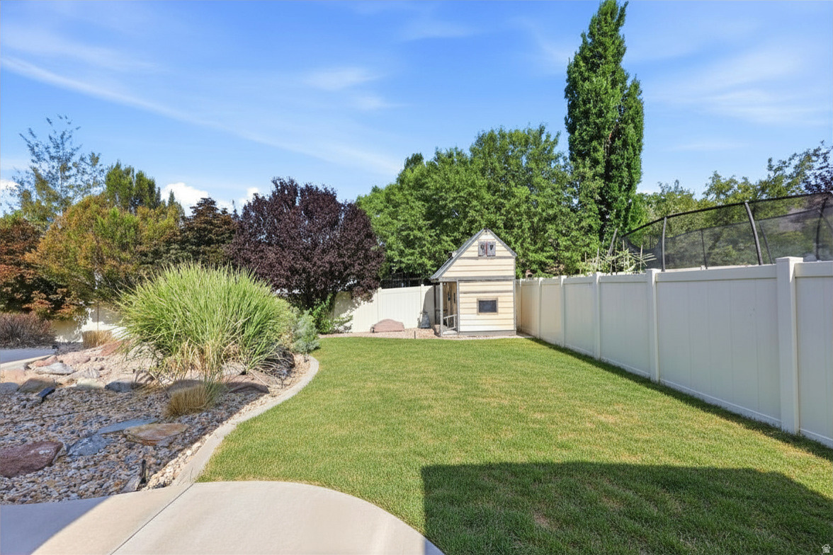 COVE AT HERRIMAN SPRING - Residential