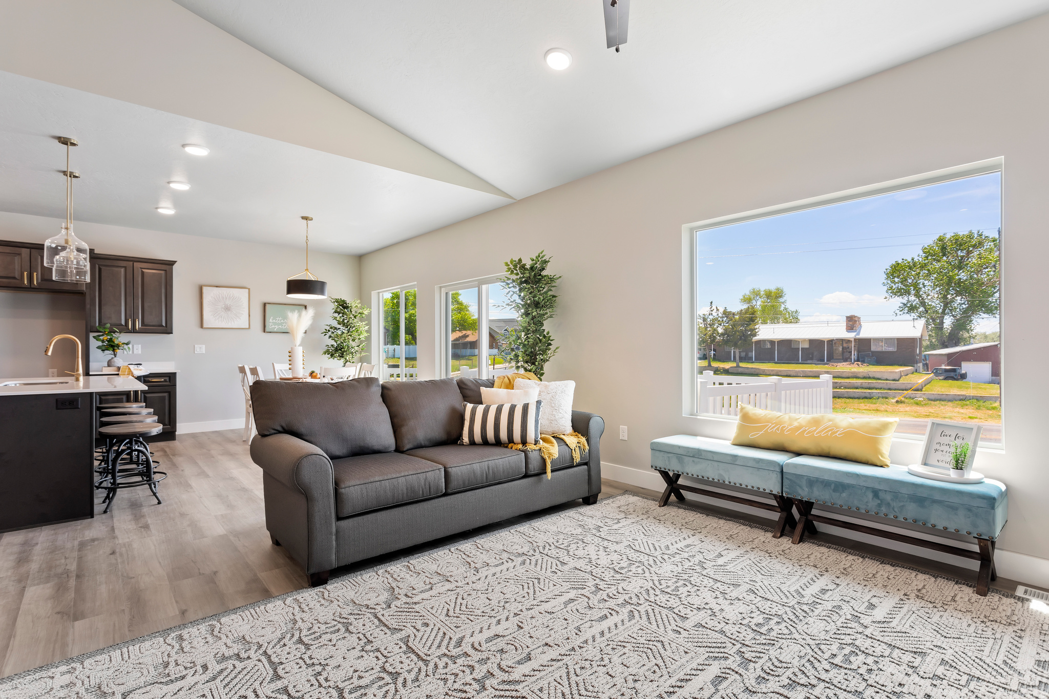 WEST RIDGE ESTATES - Residential