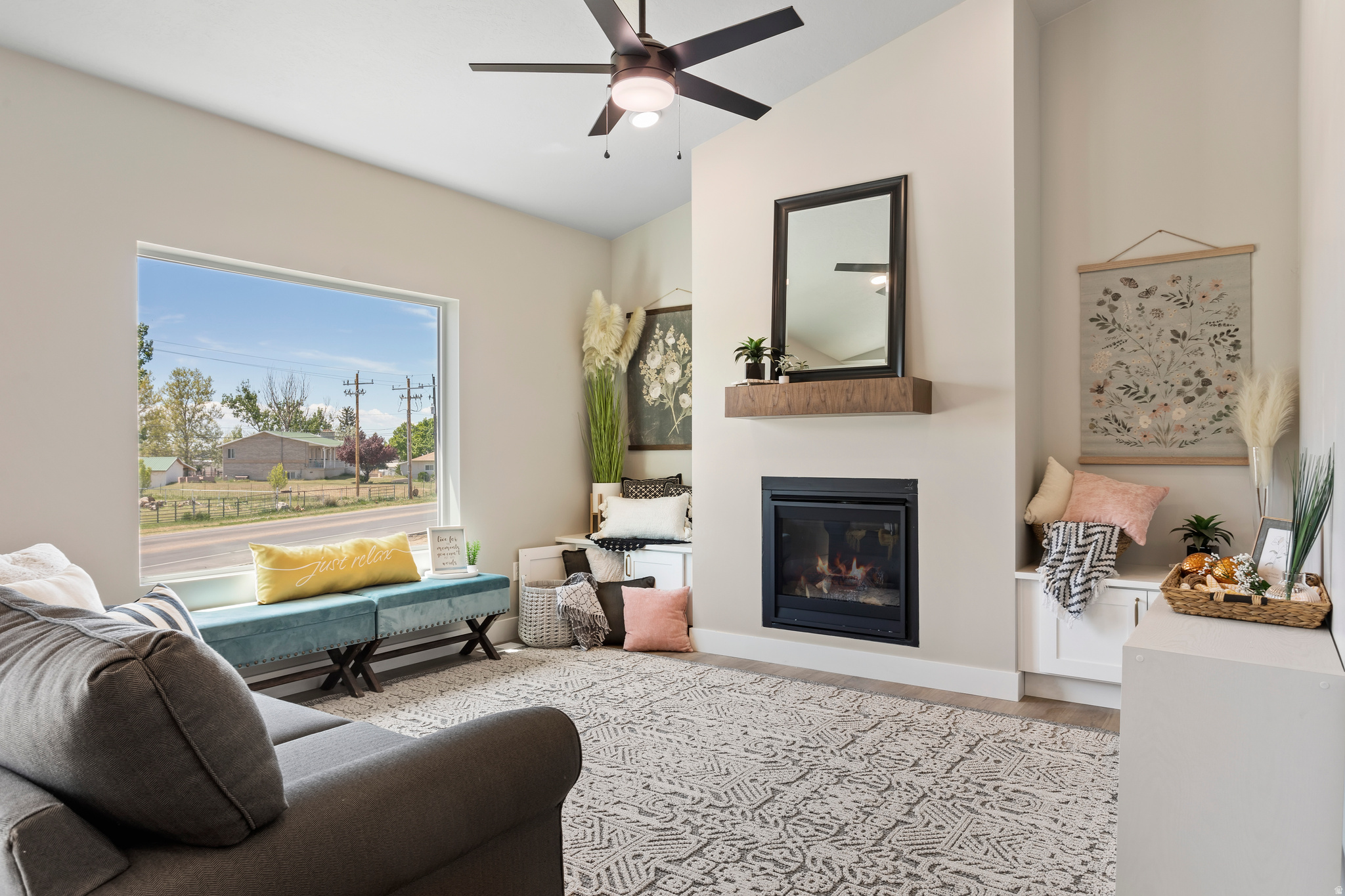 WEST RIDGE ESTATES - Residential