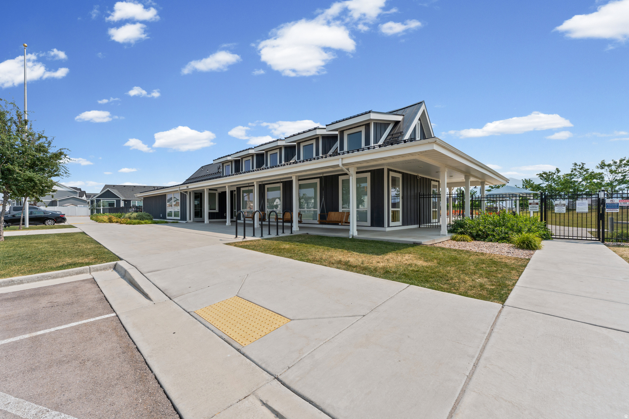 COLD SPRING RANCH - Residential