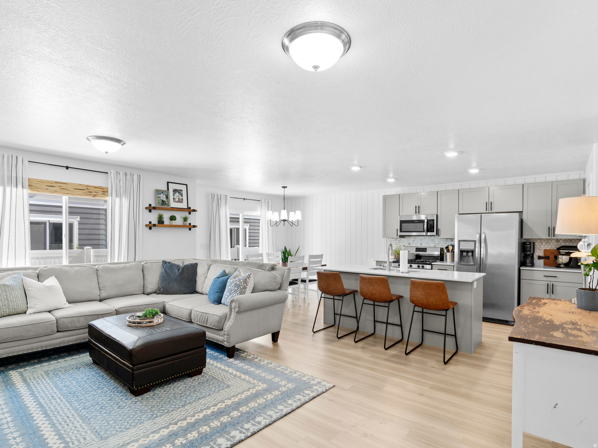 COLD SPRING RANCH - Residential
