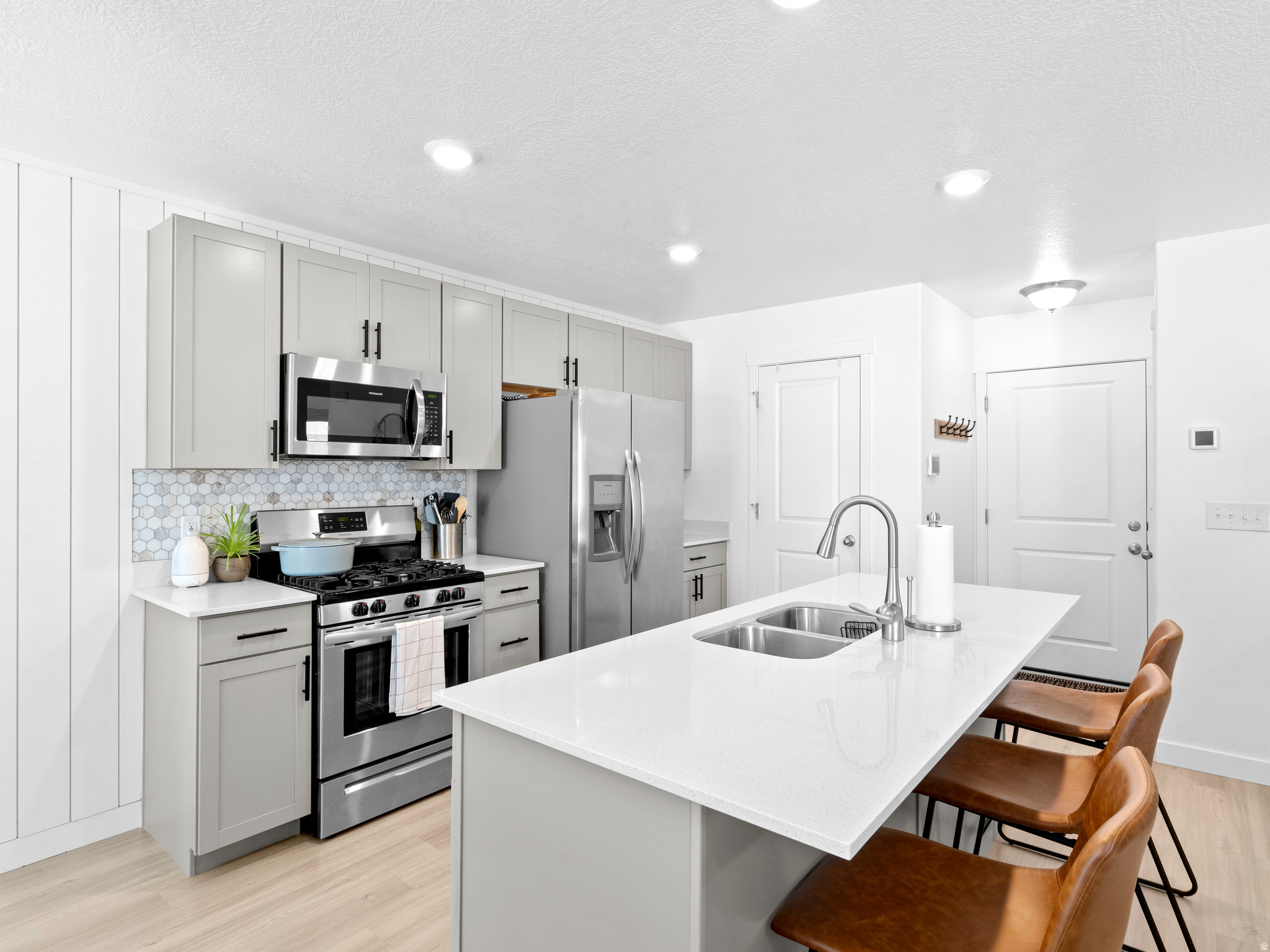 COLD SPRING RANCH - Residential