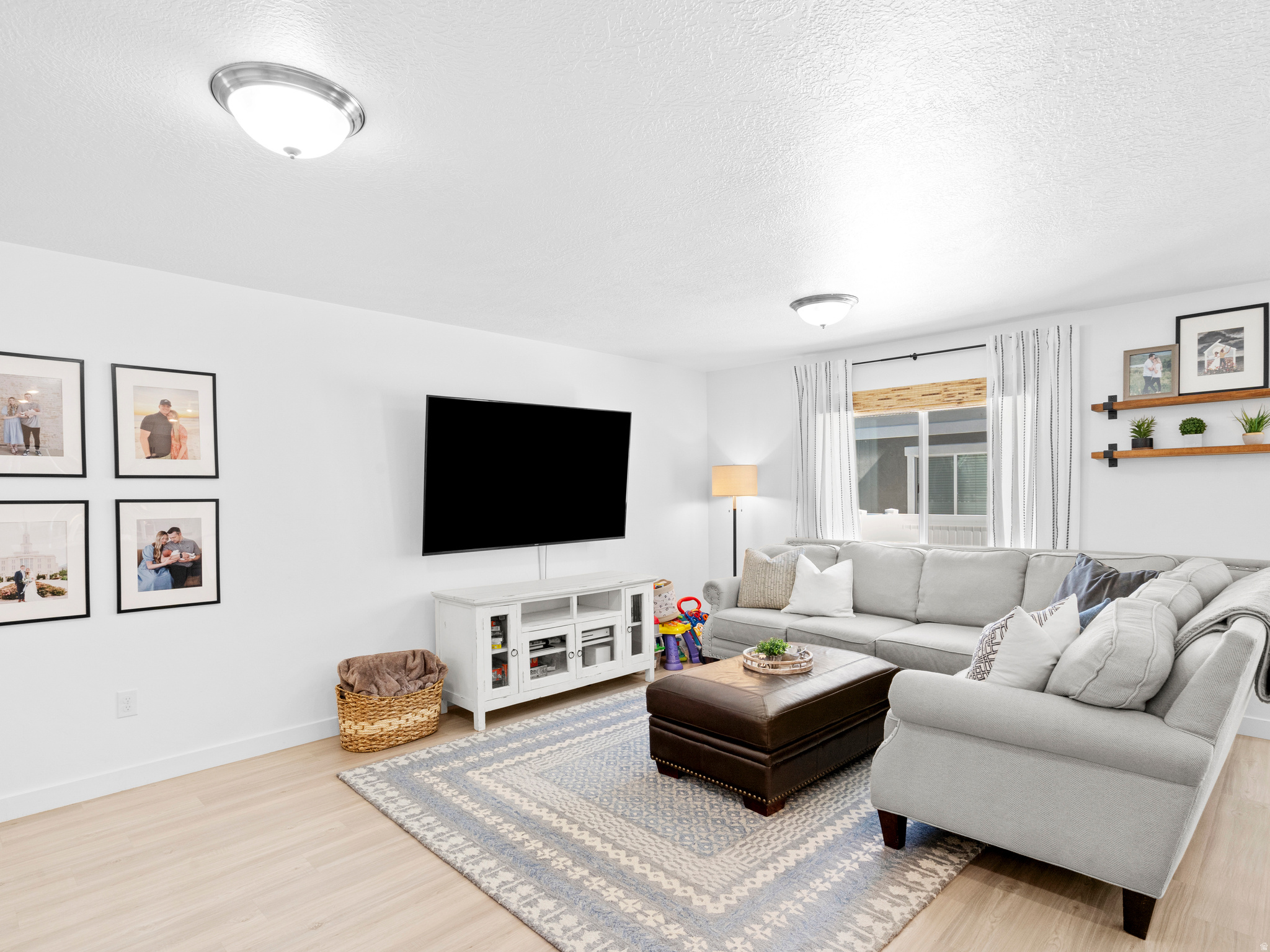 COLD SPRING RANCH - Residential