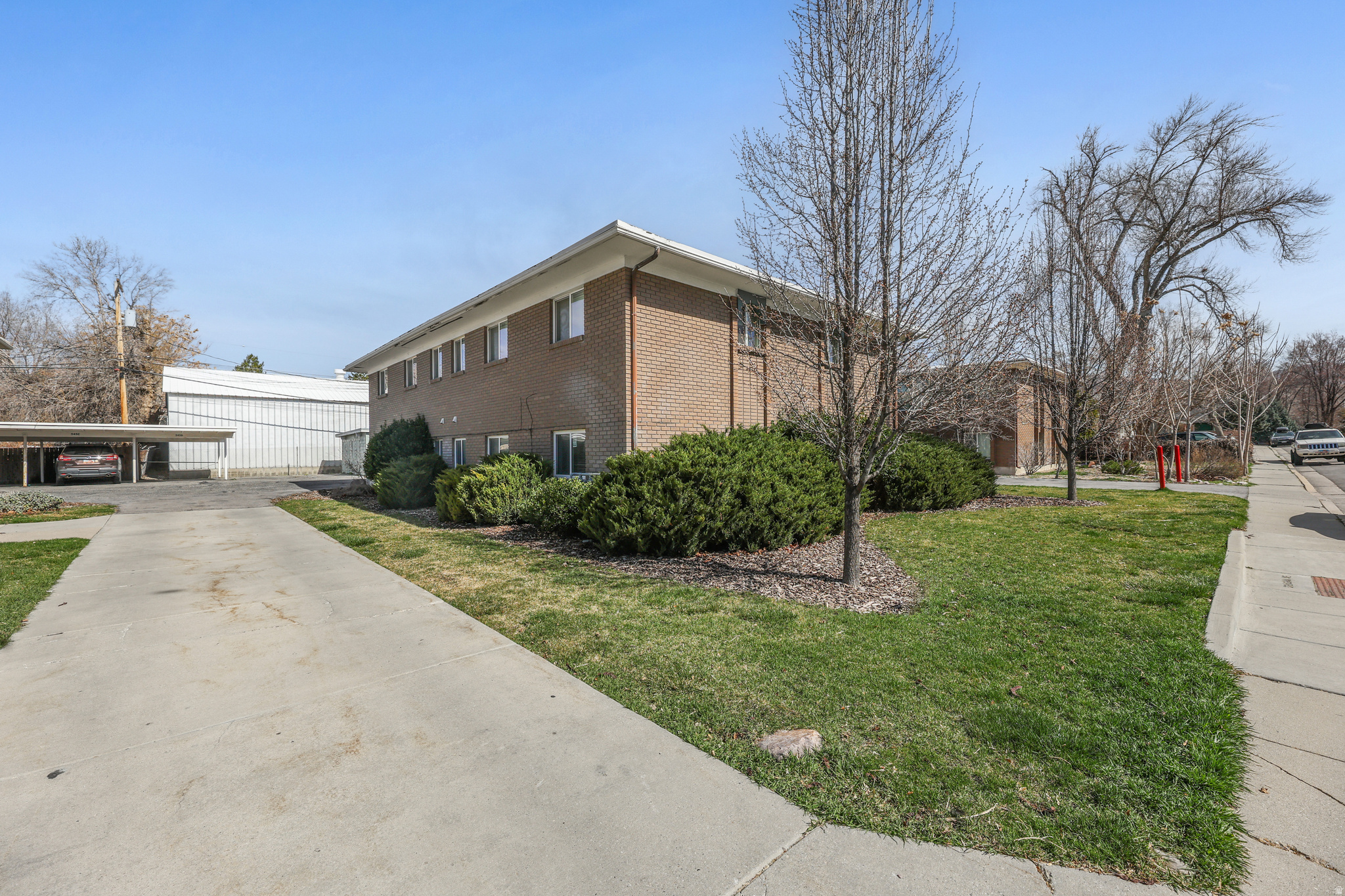 SUGAR HOUSE - Residential