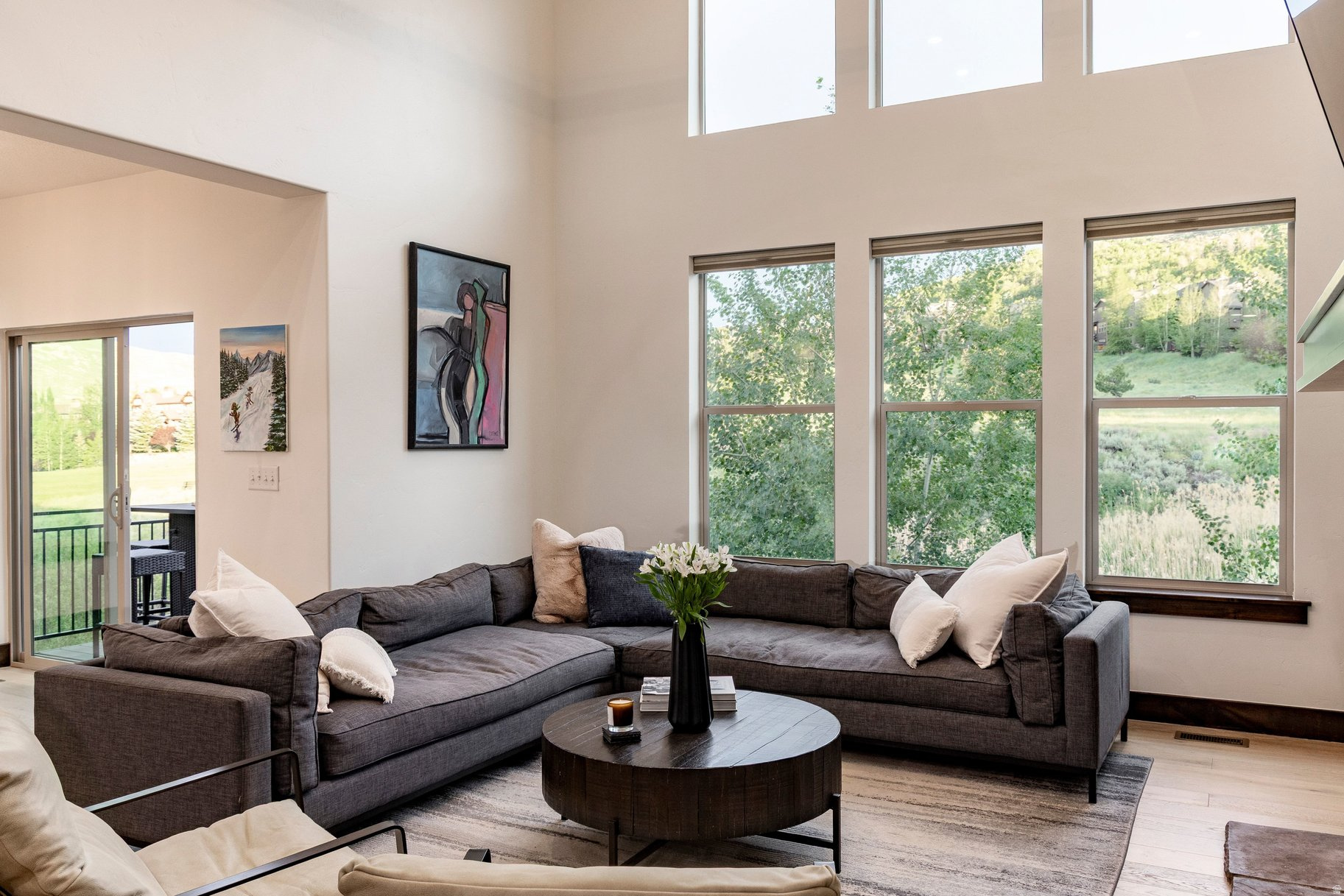 IROQUOIS - Residential