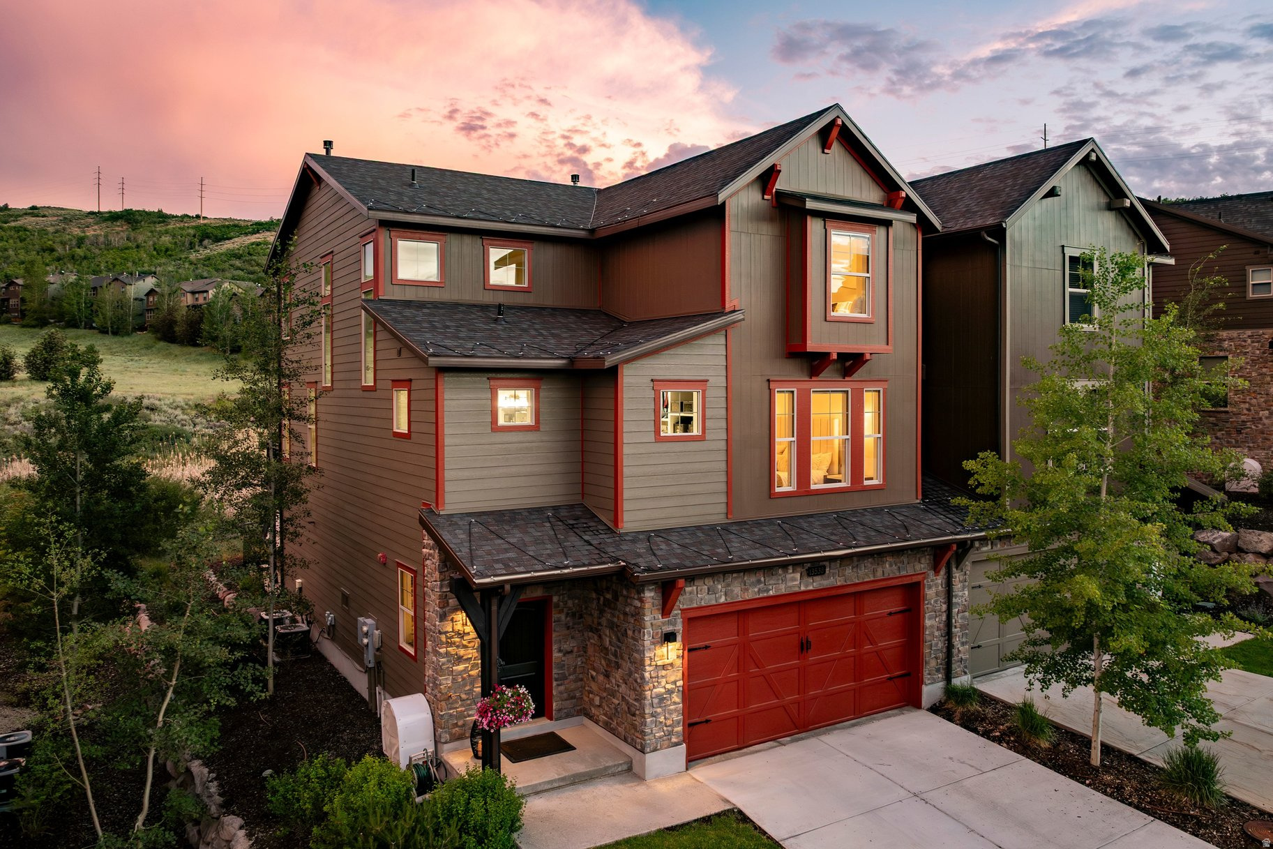 IROQUOIS - Residential