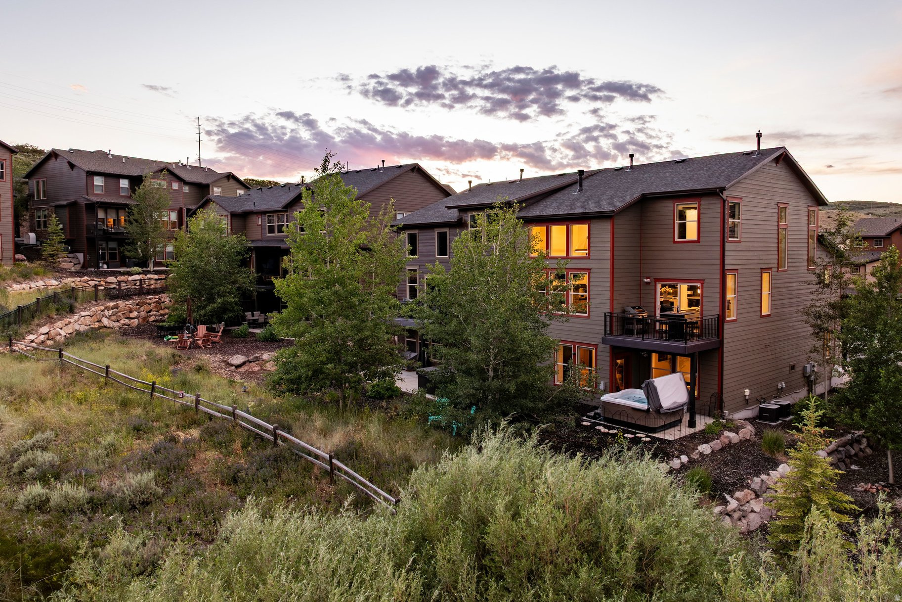 IROQUOIS - Residential
