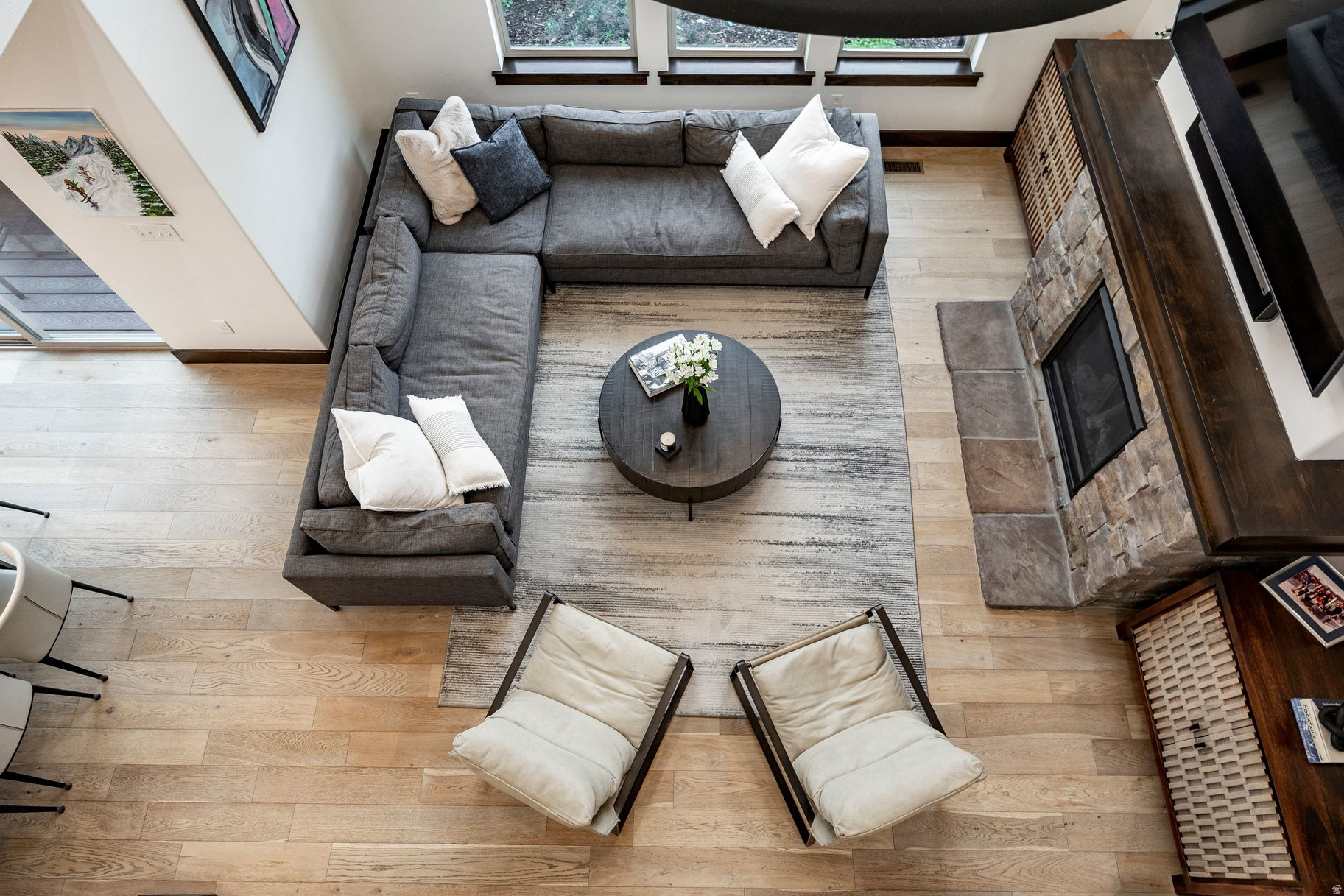 IROQUOIS - Residential