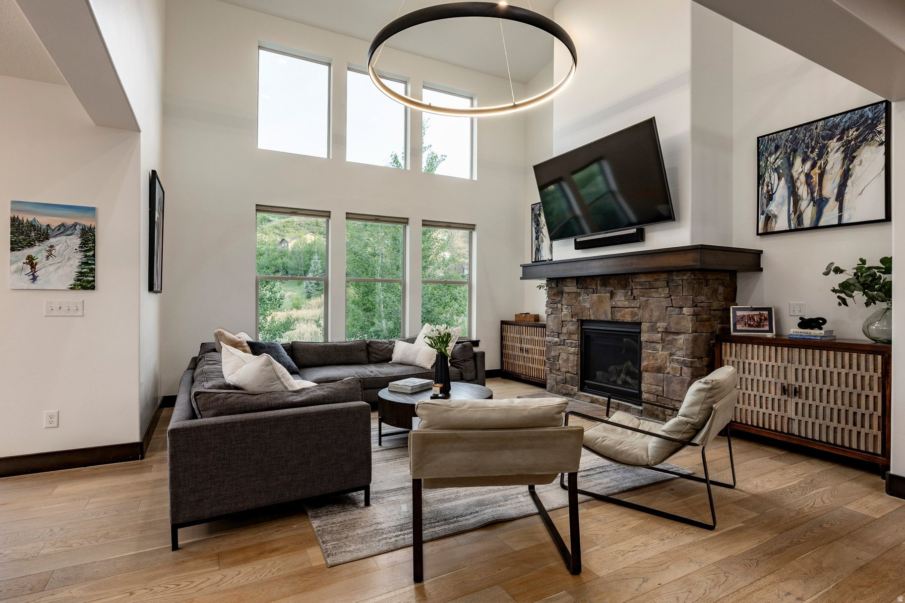 IROQUOIS - Residential