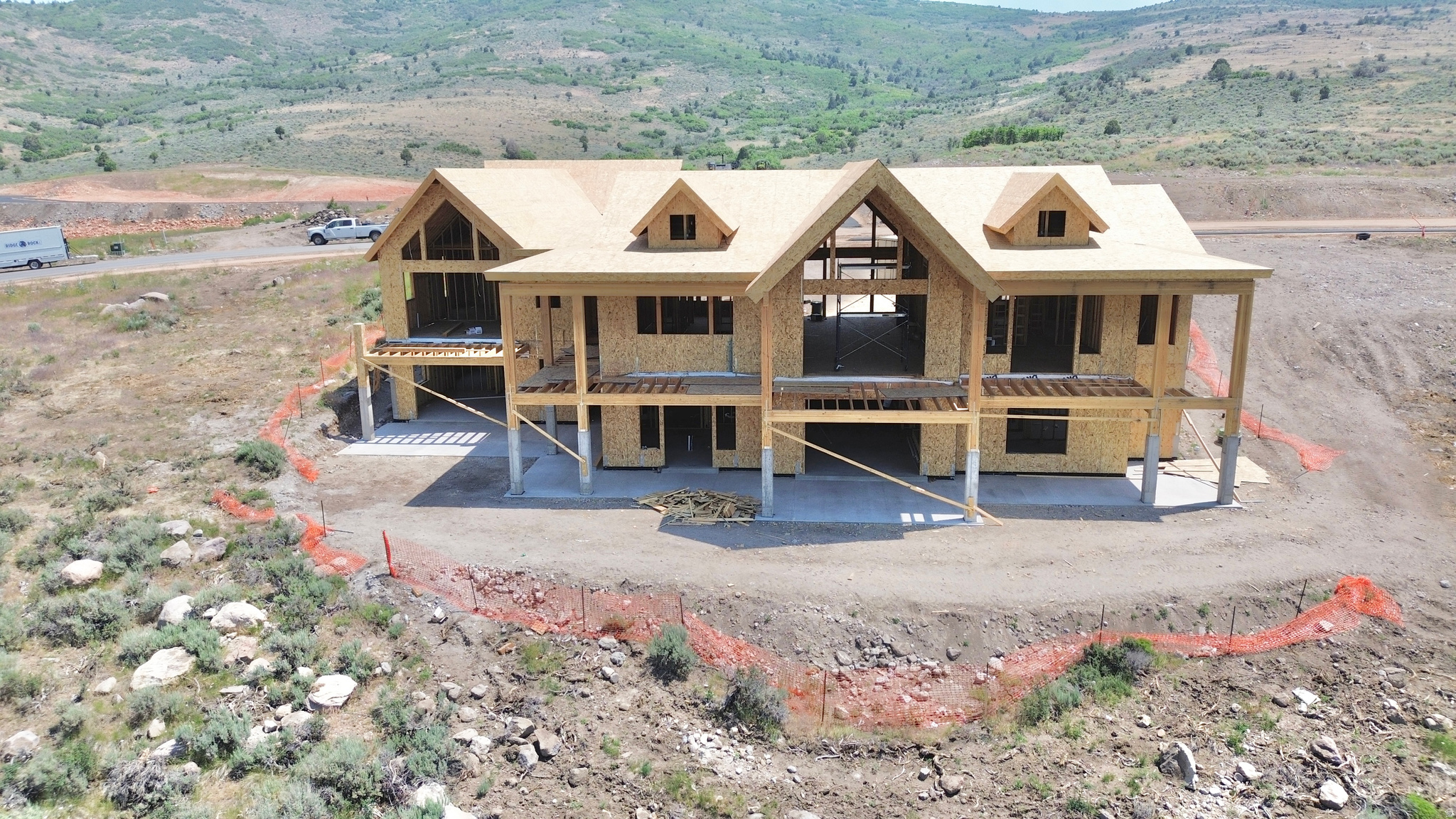FOOTHILLS AT FRANCIS - Residential