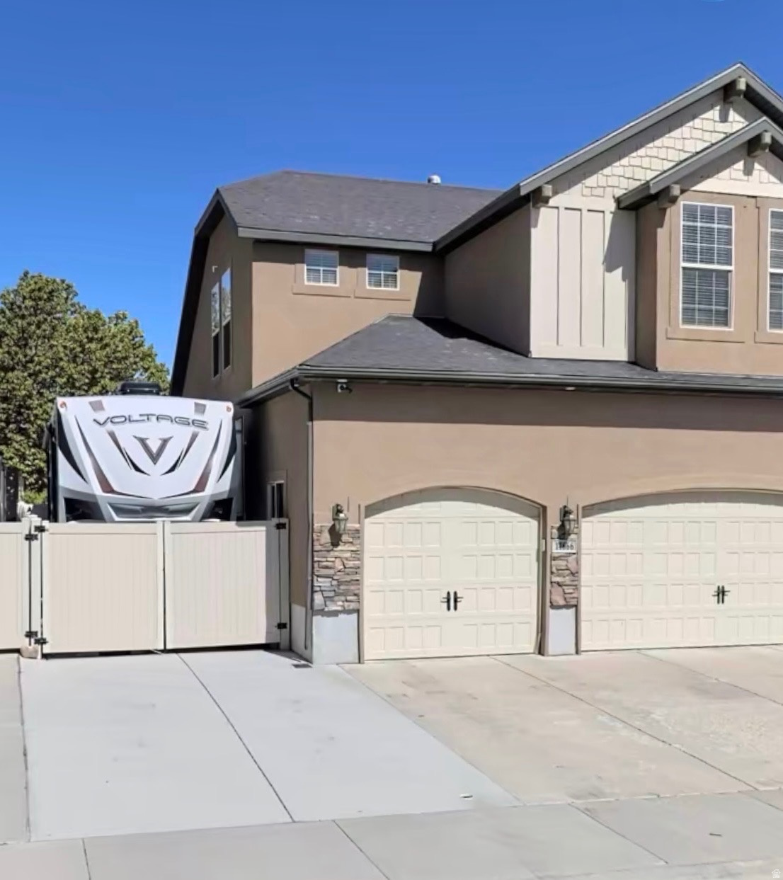 JUNIPER POINT - Residential