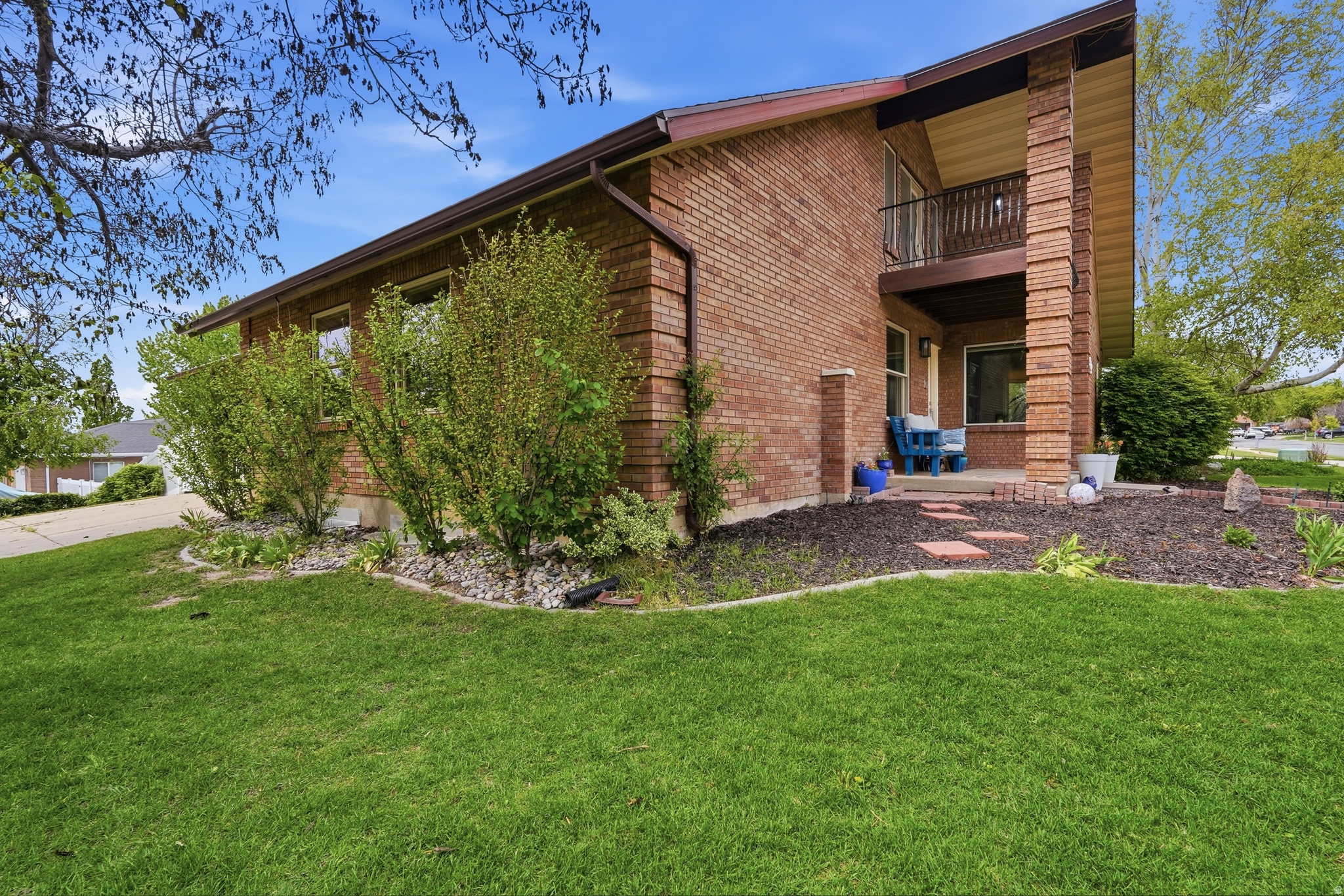 CREEK VIEW ESTATES - Residential