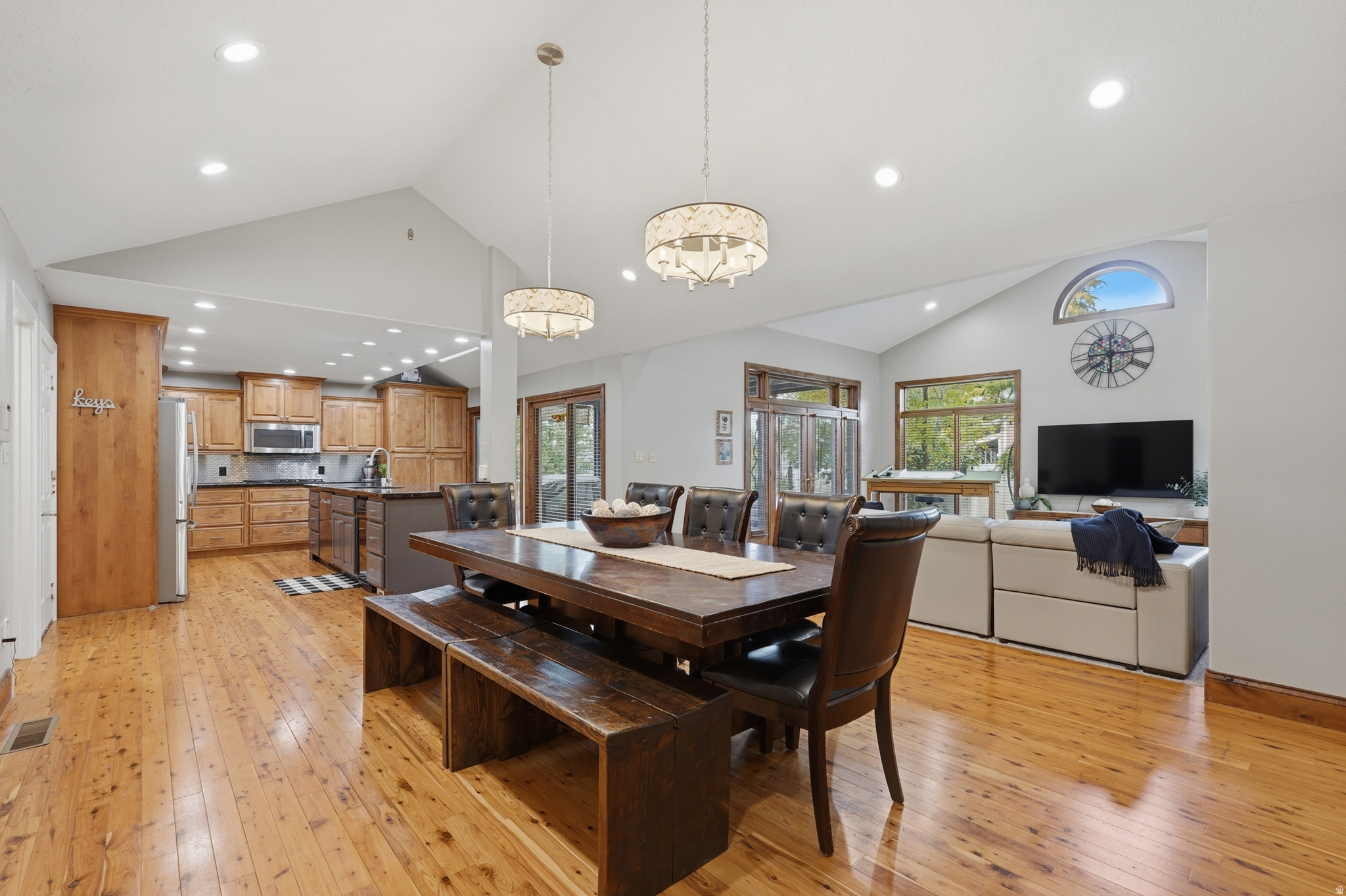 CREEK VIEW ESTATES - Residential