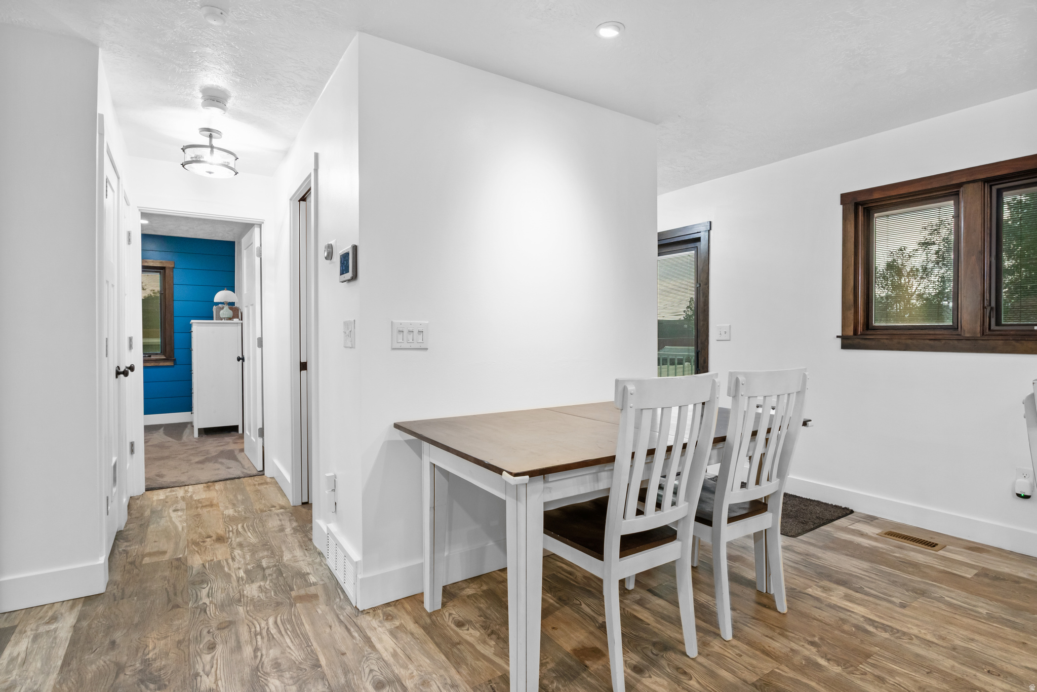 WHITE CITY - Residential