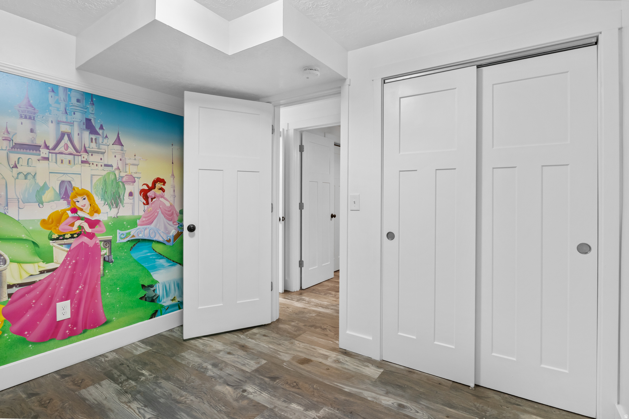 WHITE CITY - Residential