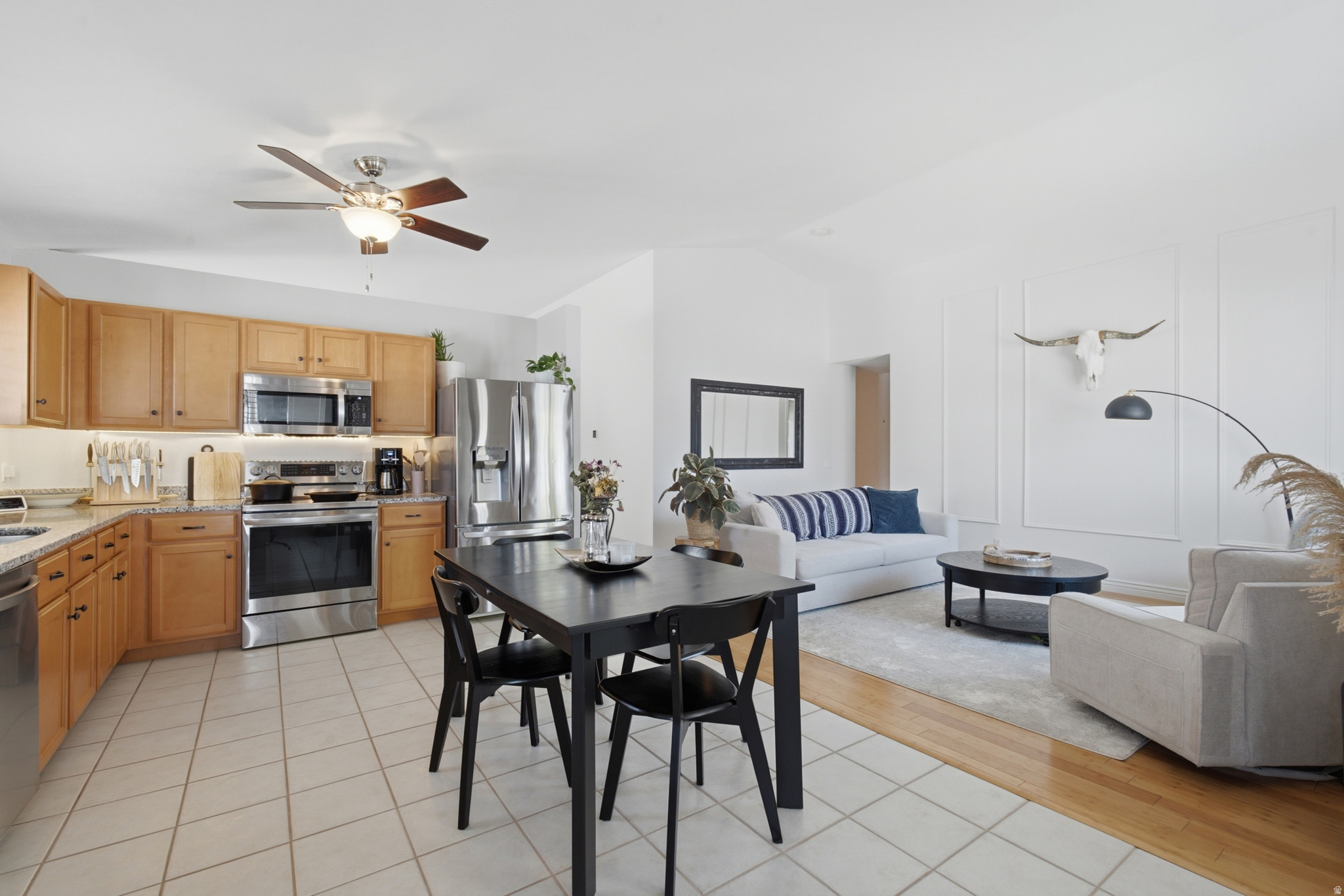 WILLOW CREST - Residential