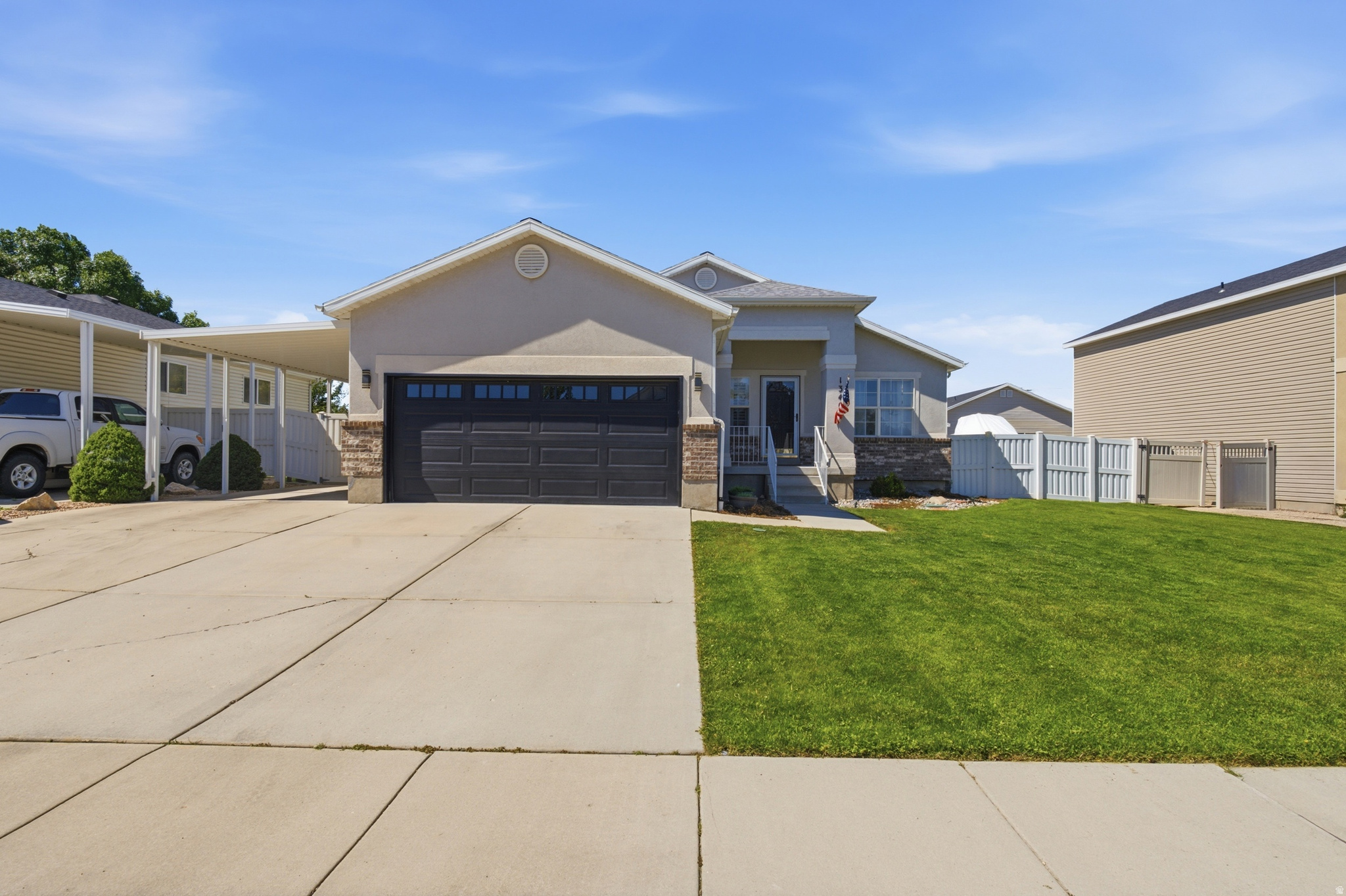 WILLOW CREST - Residential