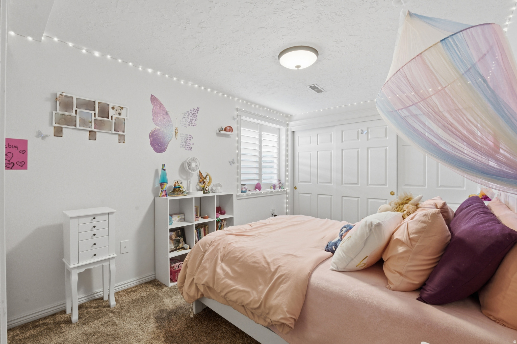 WILLOW CREST - Residential