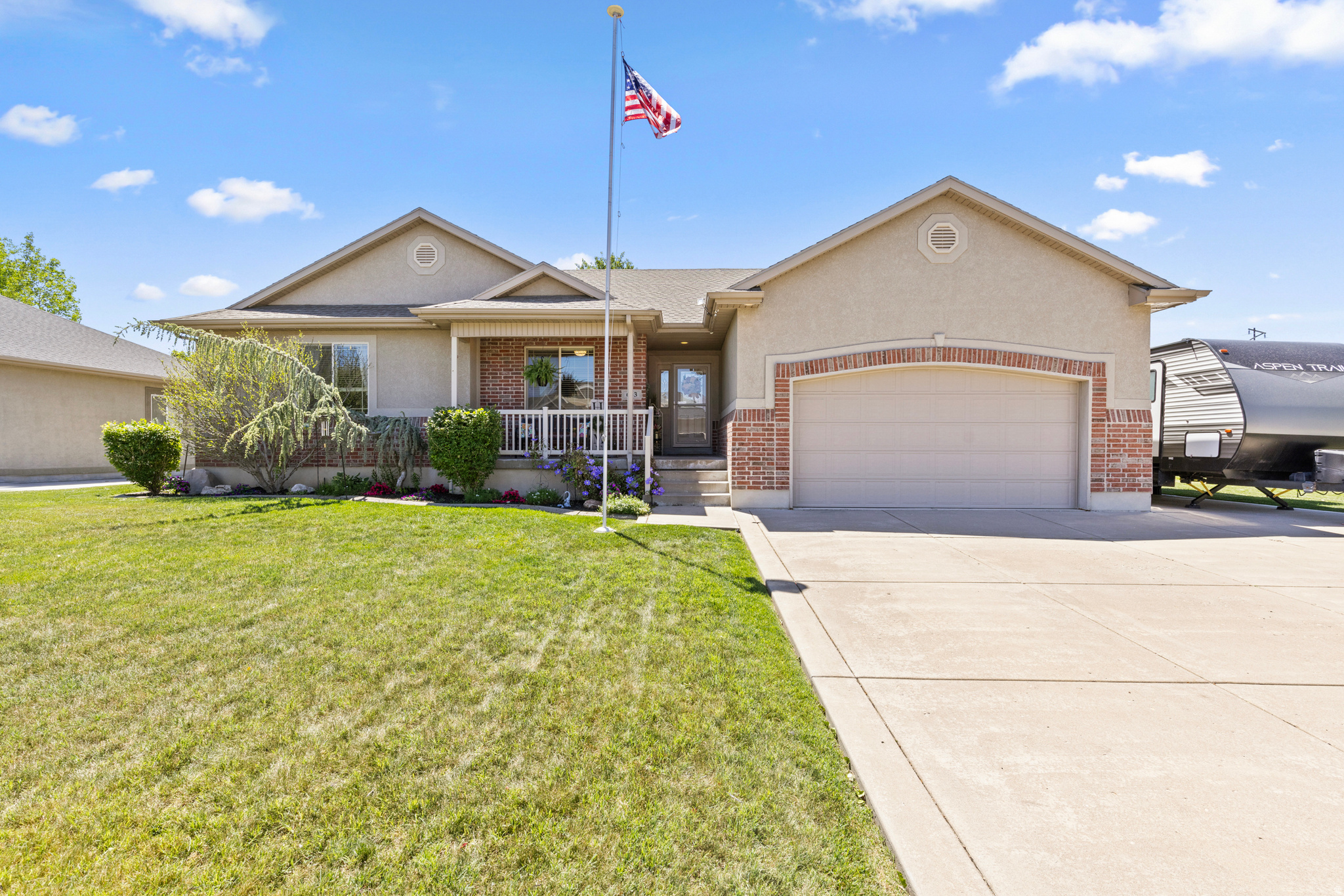 RIVER GLEN SUBDIVISION - Residential