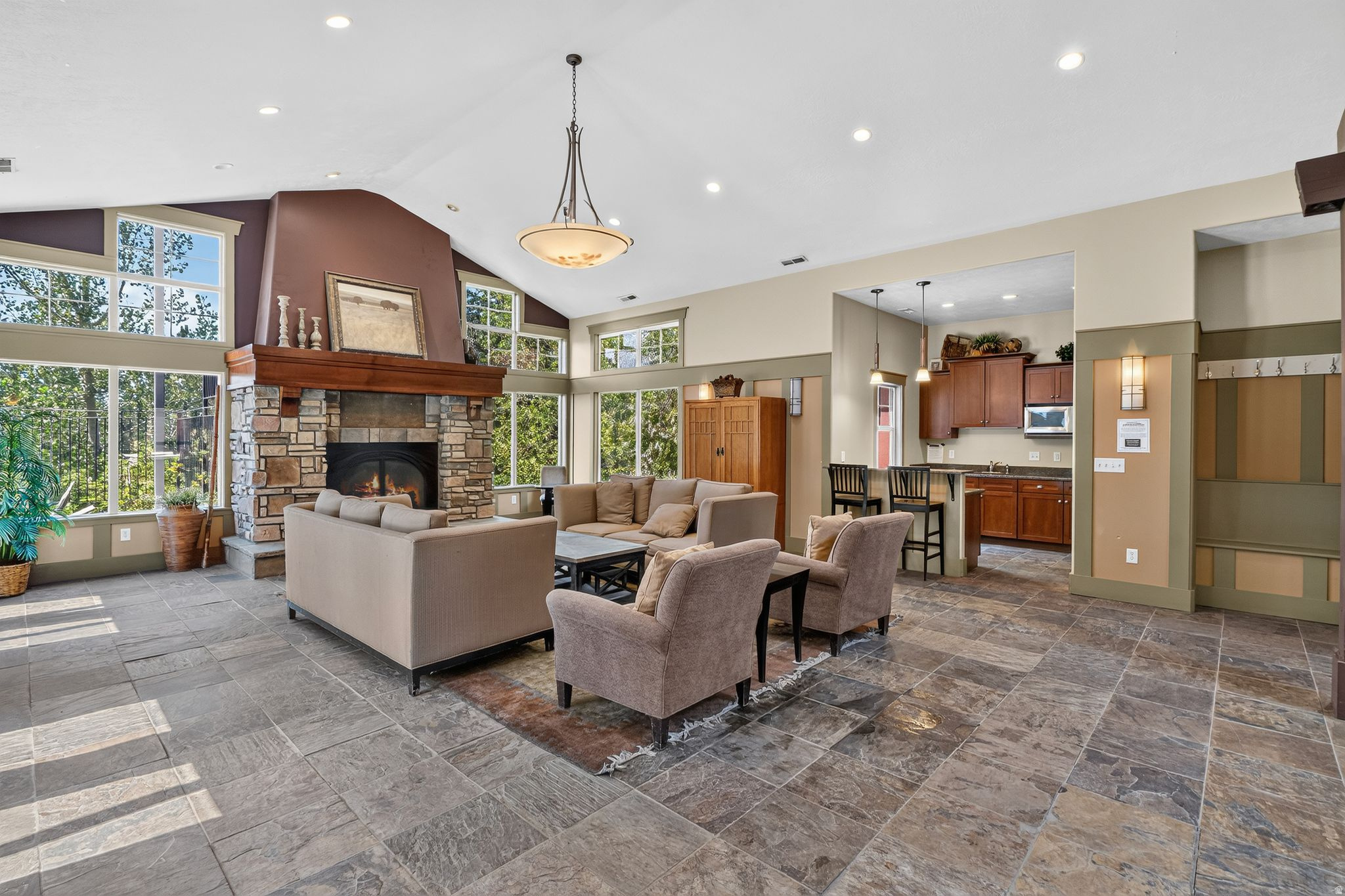 SOUTH MOUNTAIN - Residential