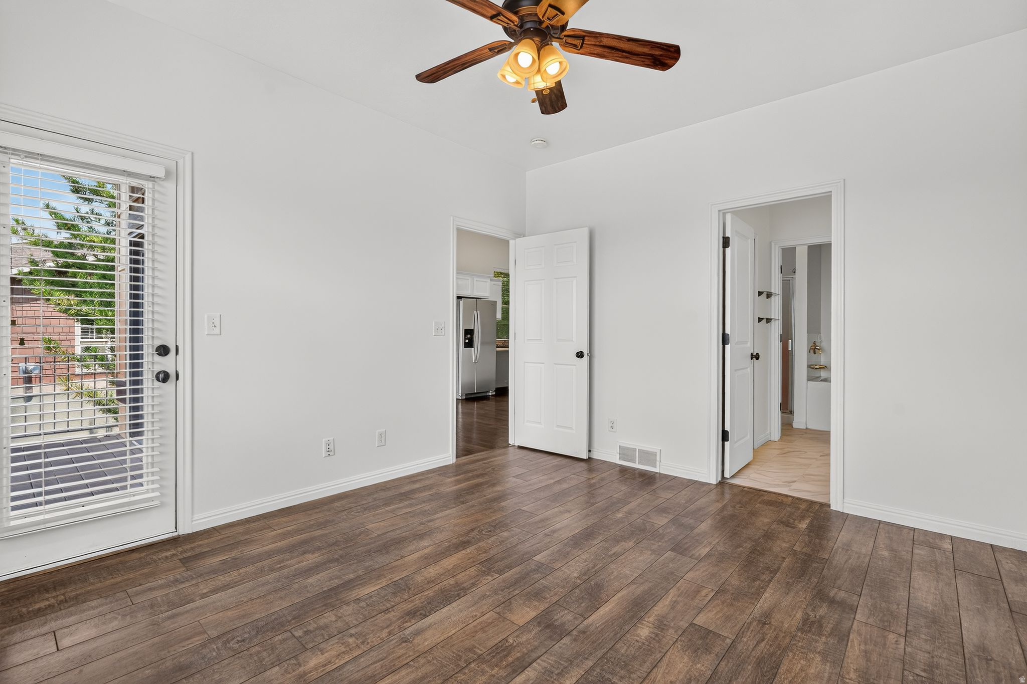 SOUTH MOUNTAIN - Residential
