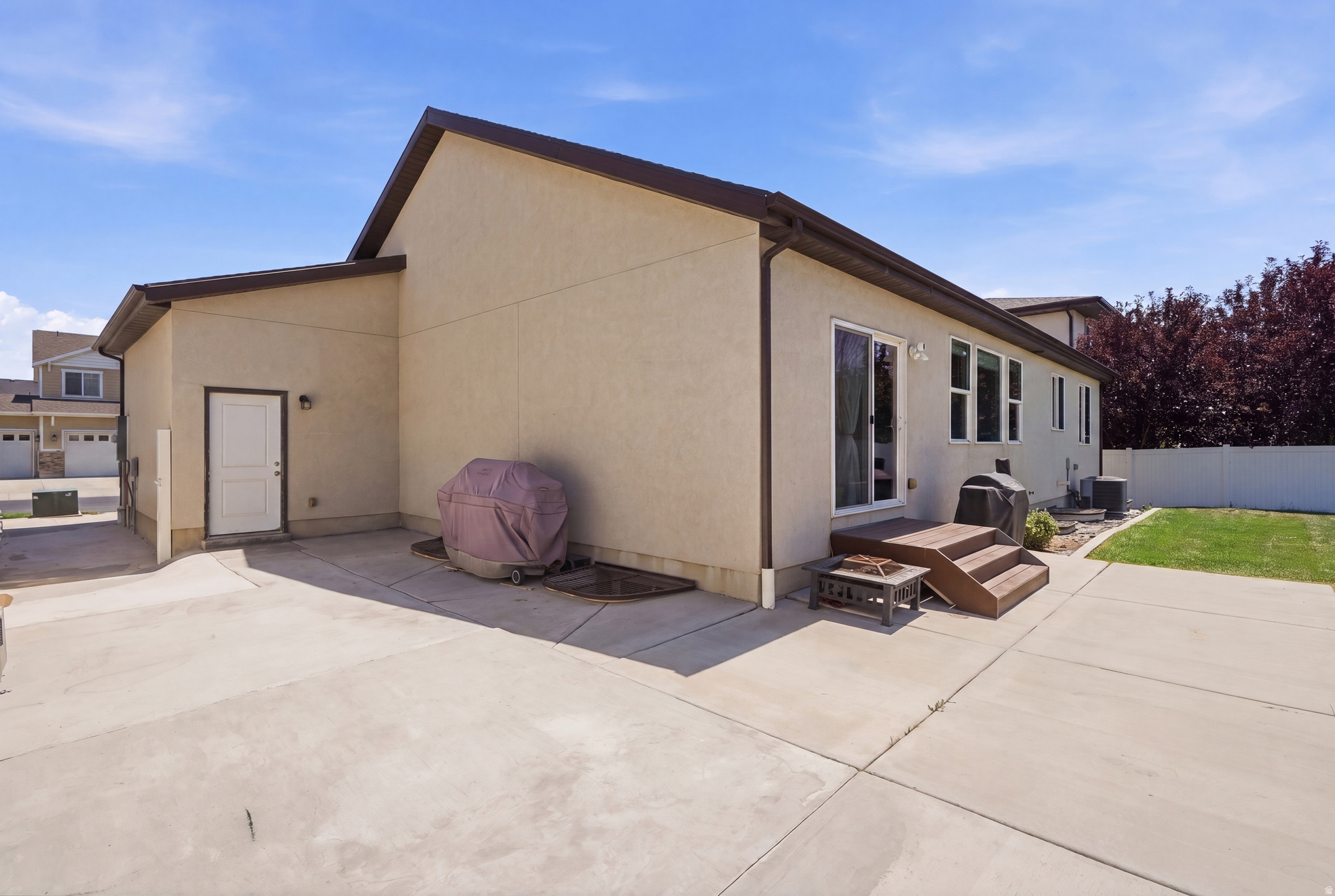 LEGACY FARMS - Residential