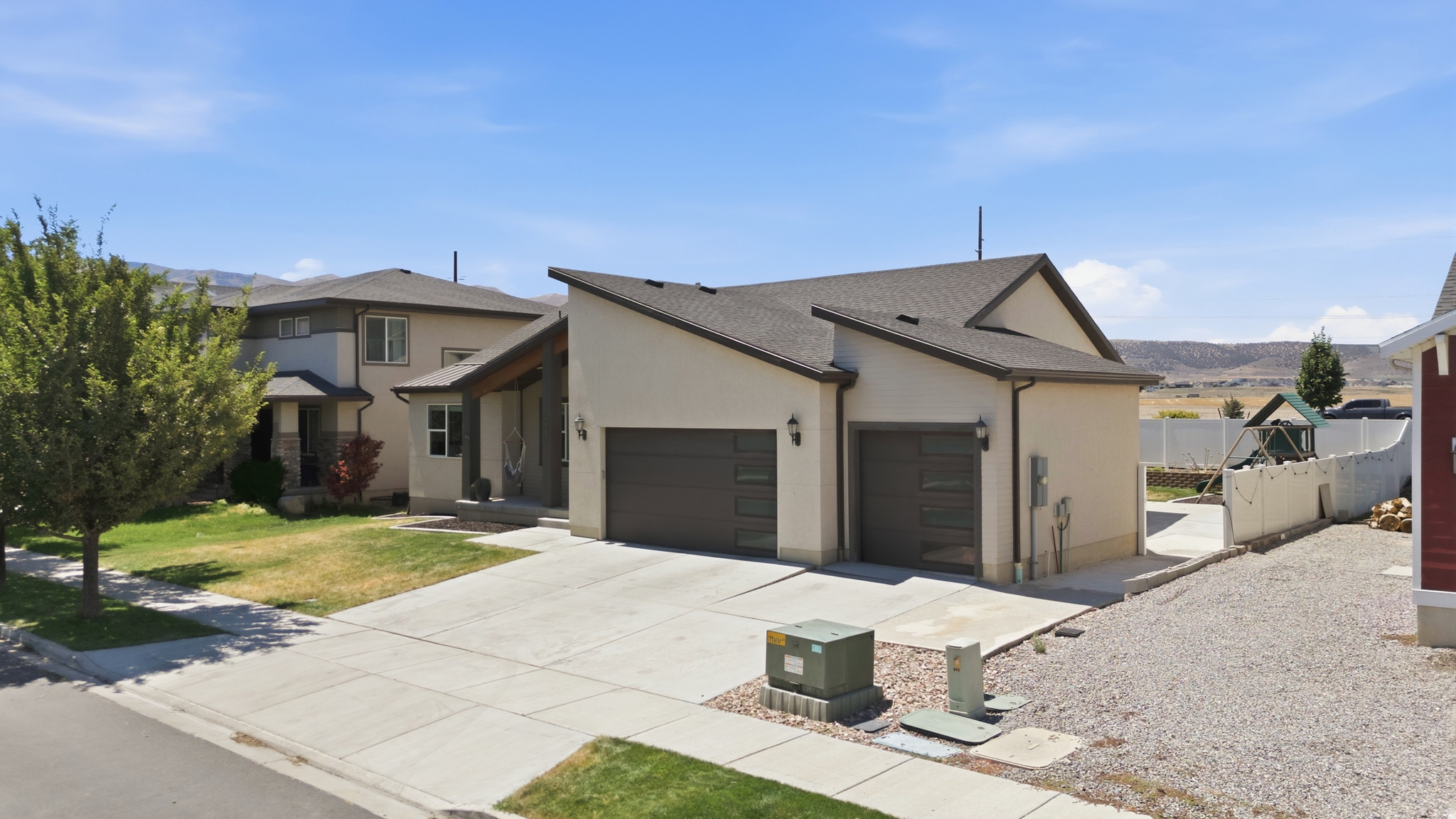 LEGACY FARMS - Residential