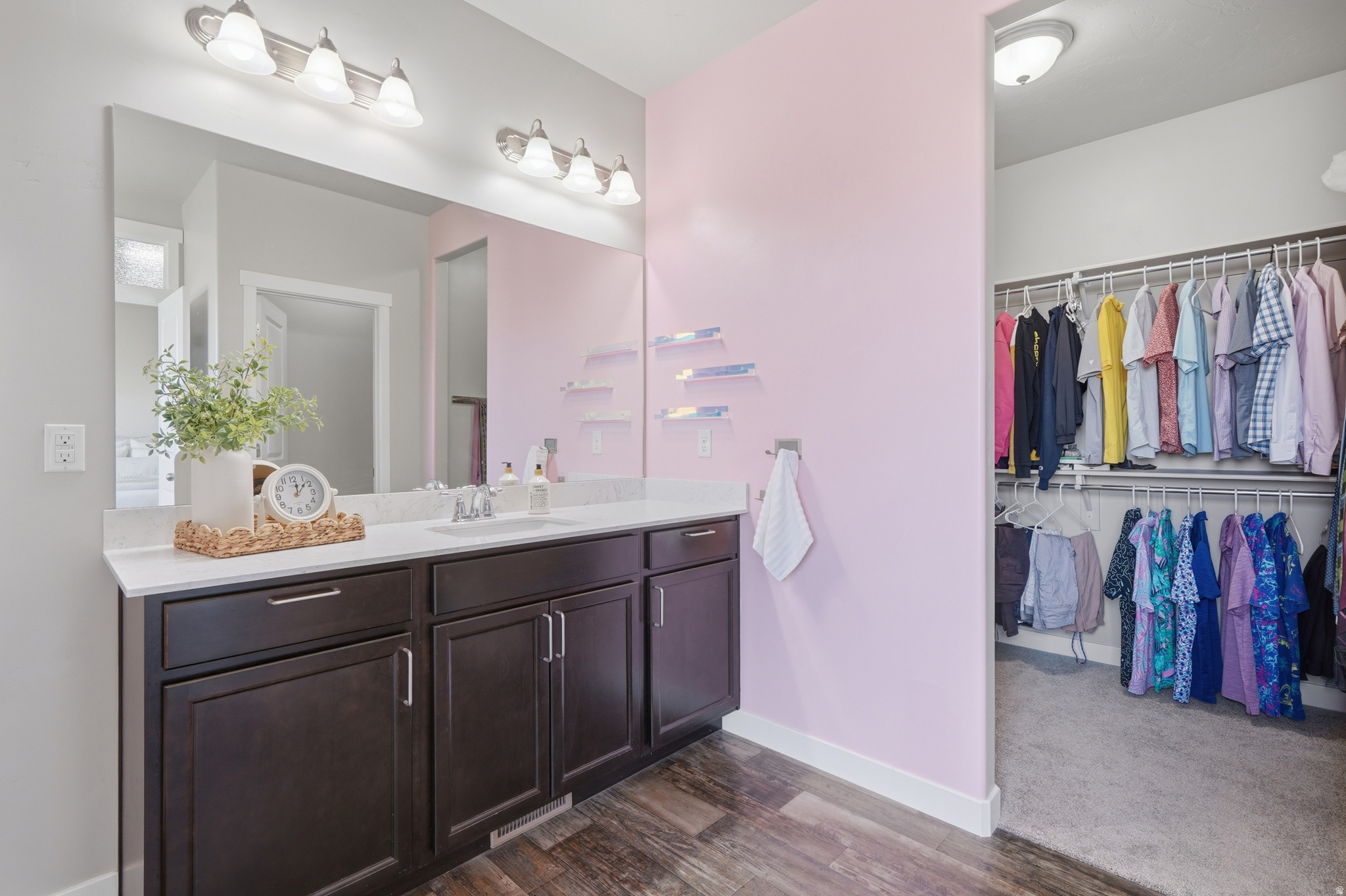 LEGACY FARMS - Residential