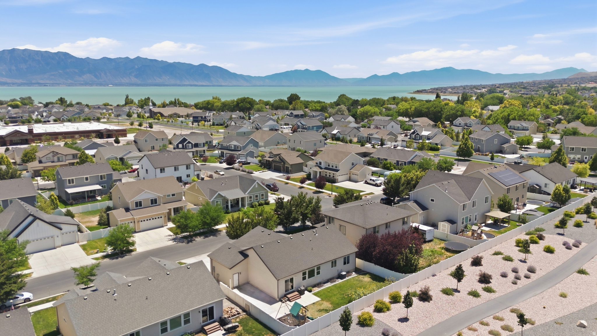 LEGACY FARMS - Residential
