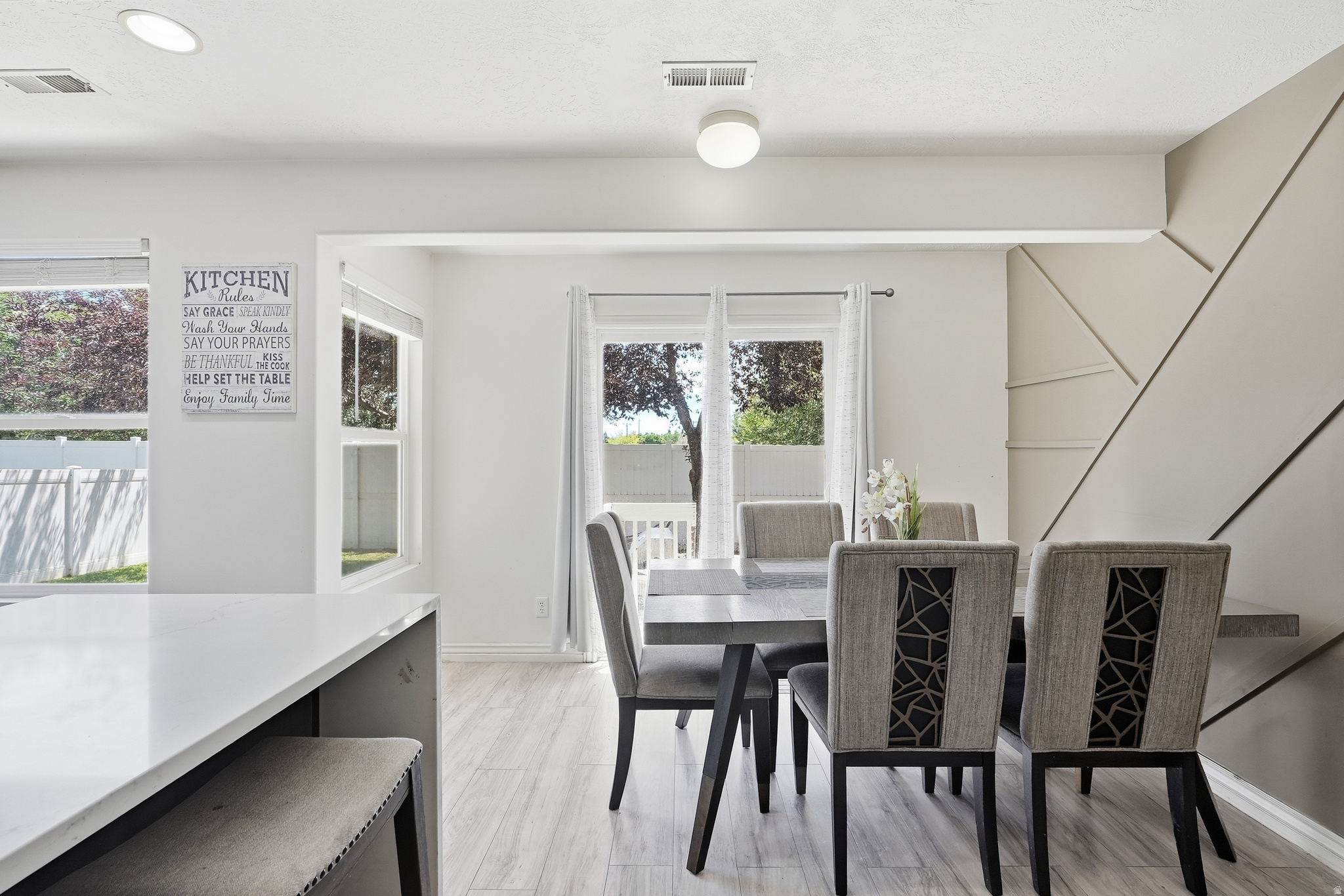 ARGYLE ACRES - Residential
