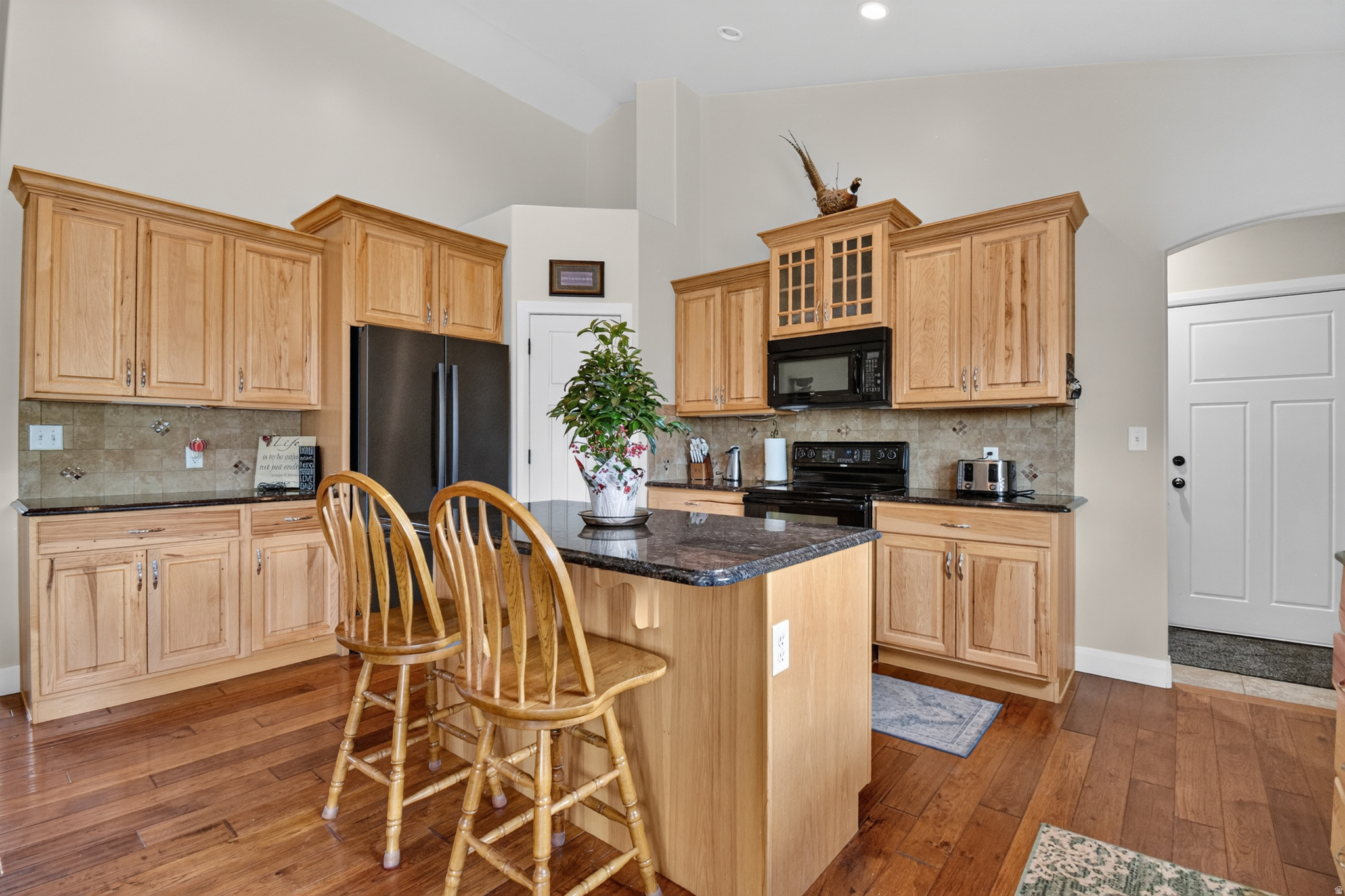 JOHANSEN LOT 4 - Residential