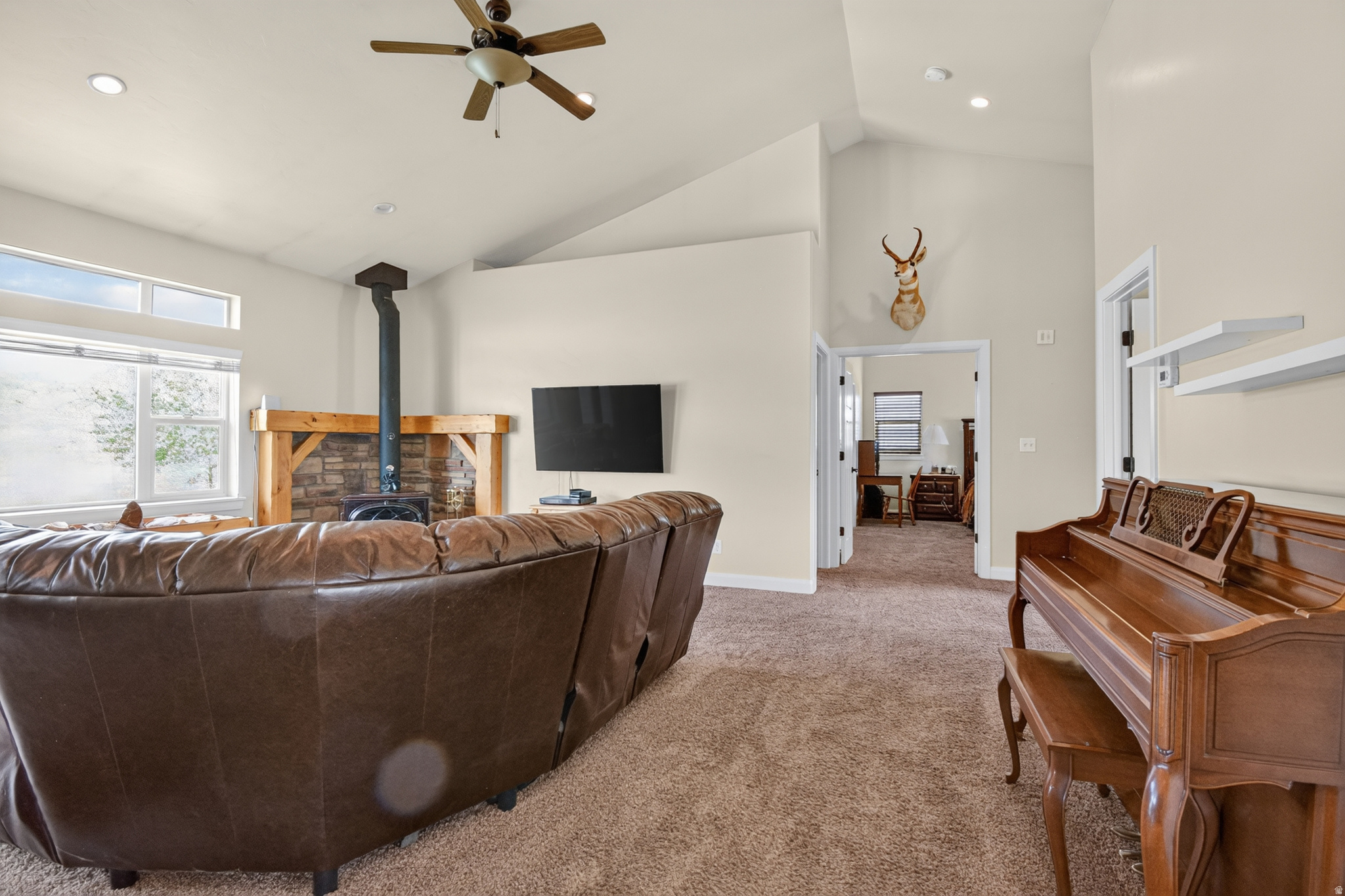 JOHANSEN LOT 4 - Residential